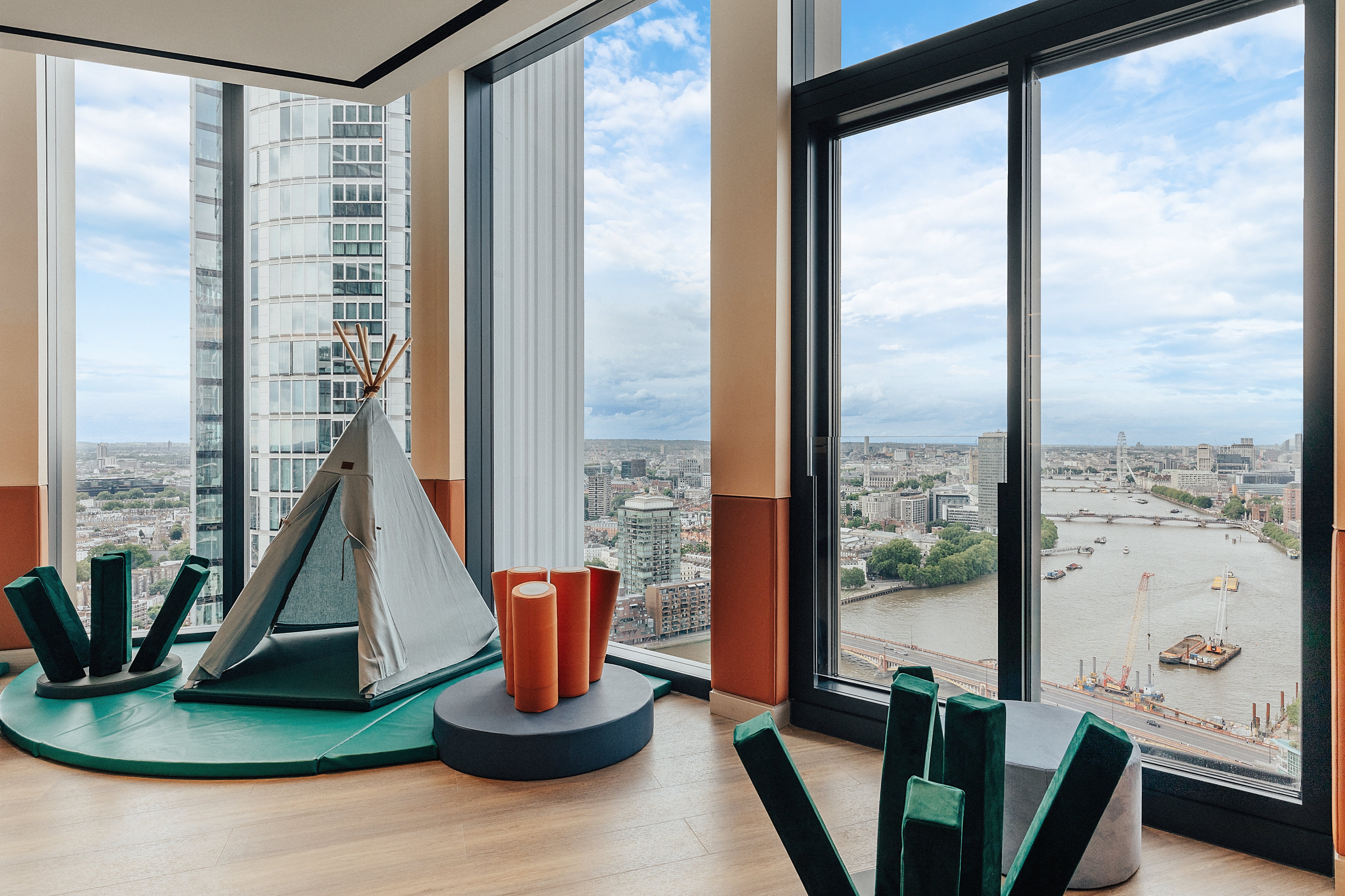 藍莎集團 - 英國樓盤、英國物業代理 | 英國買樓置業一站式服務