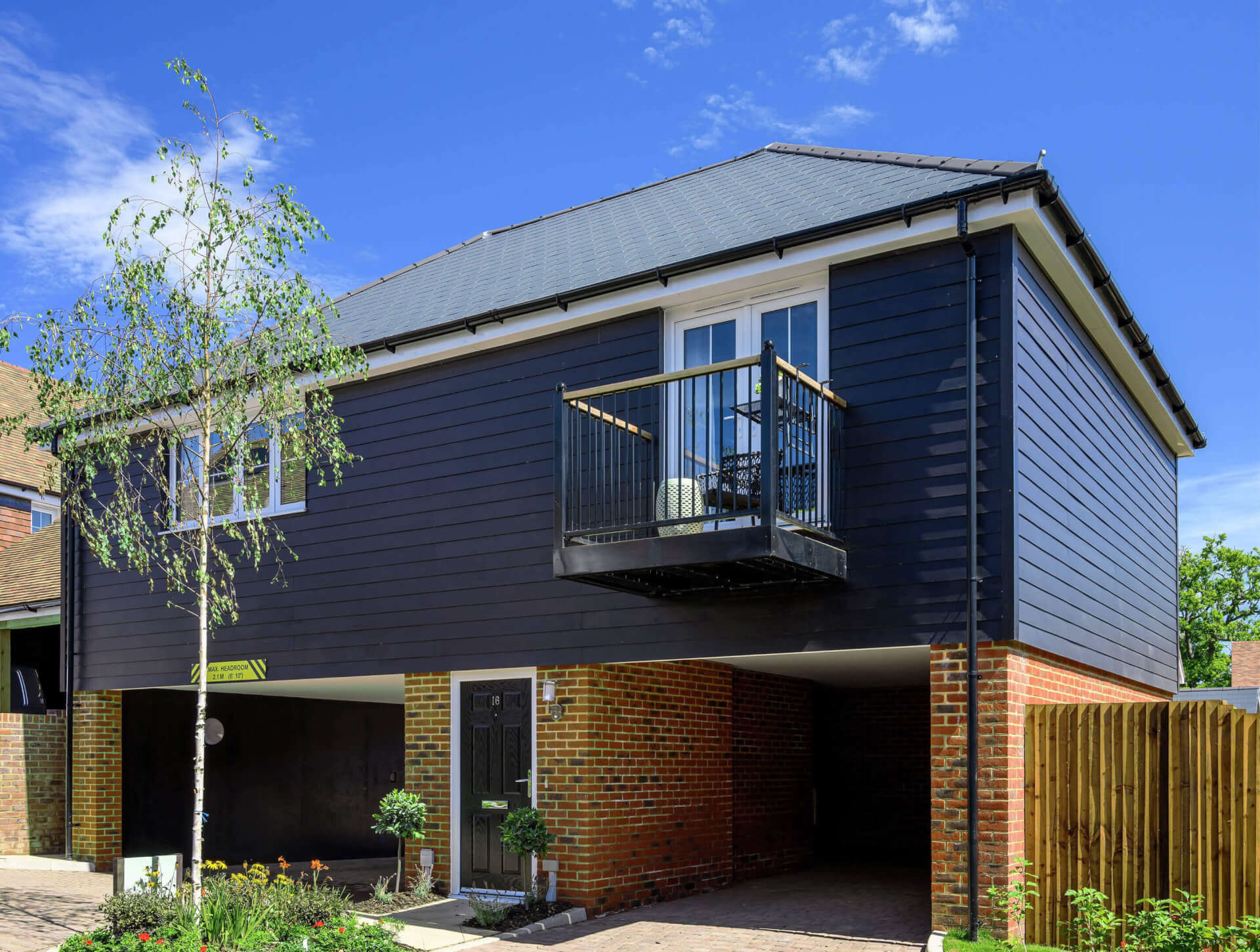 藍莎集團 - 英國樓盤、英國物業代理 | 英國買樓置業一站式服務