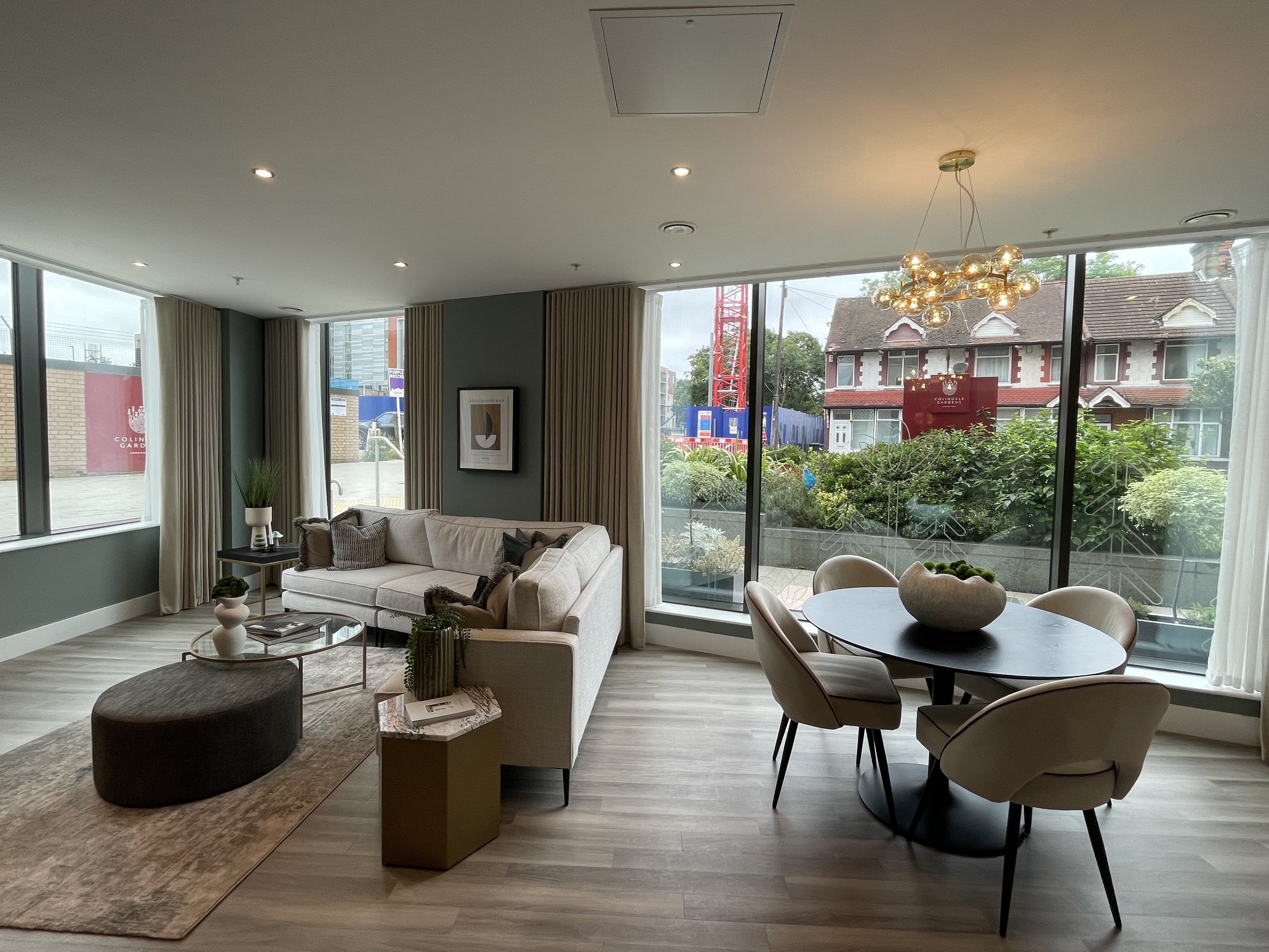 藍莎集團 | 英國置產一站式服務