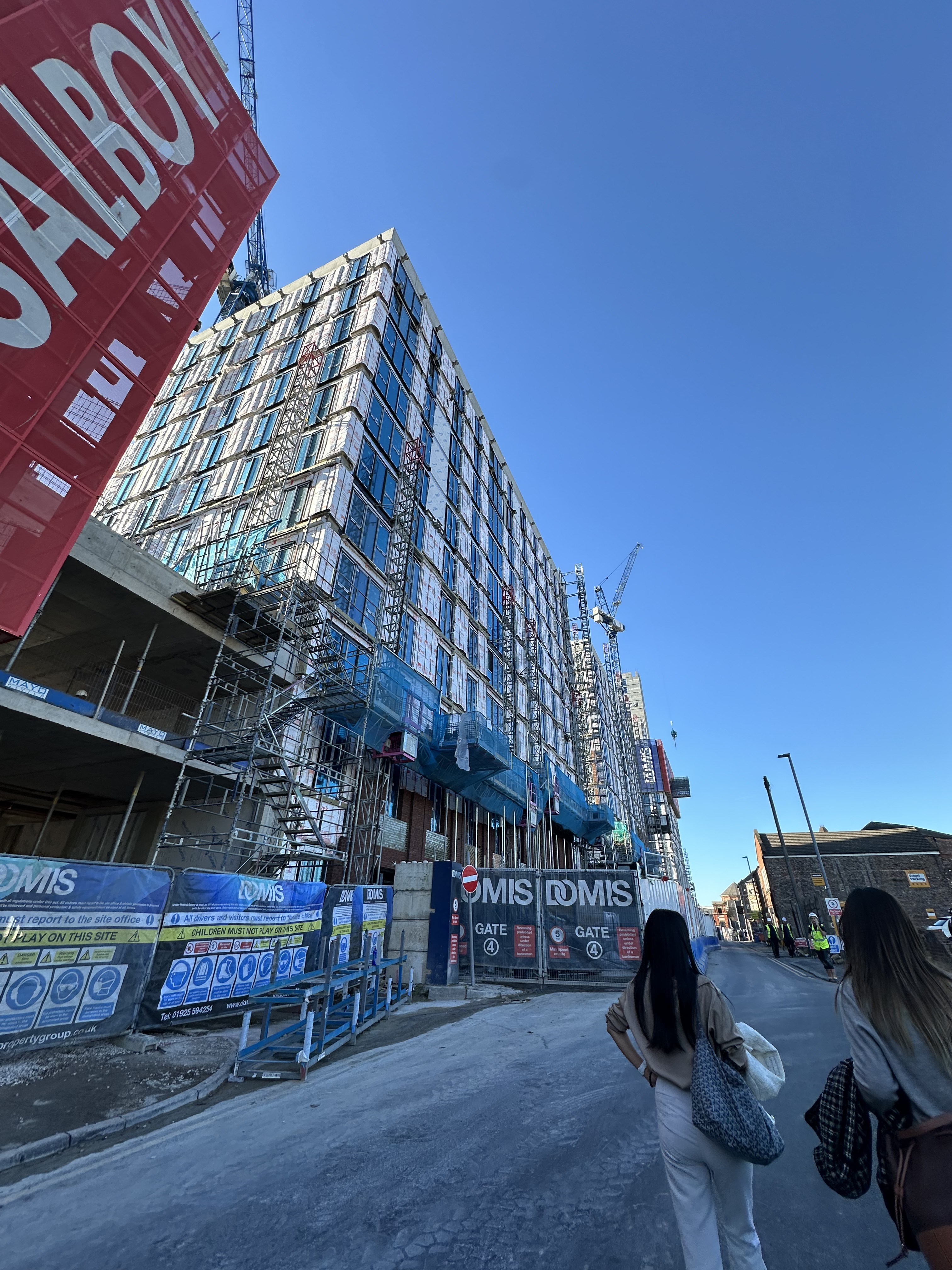 藍莎集團 - 英國樓盤、英國物業代理 | 英國買樓置業一站式服務