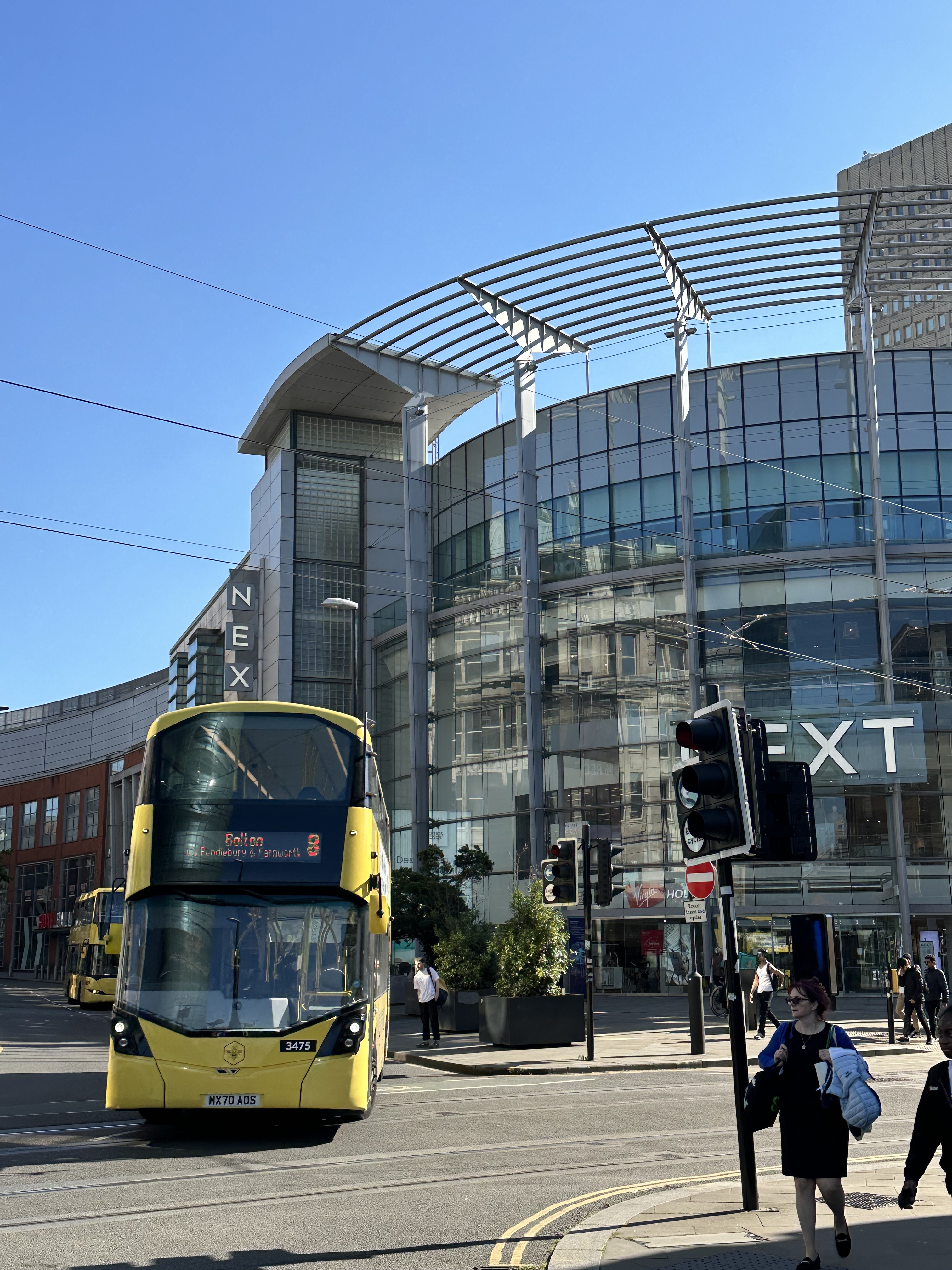 藍莎集團 - 英國樓盤、英國物業代理 | 英國買樓置業一站式服務