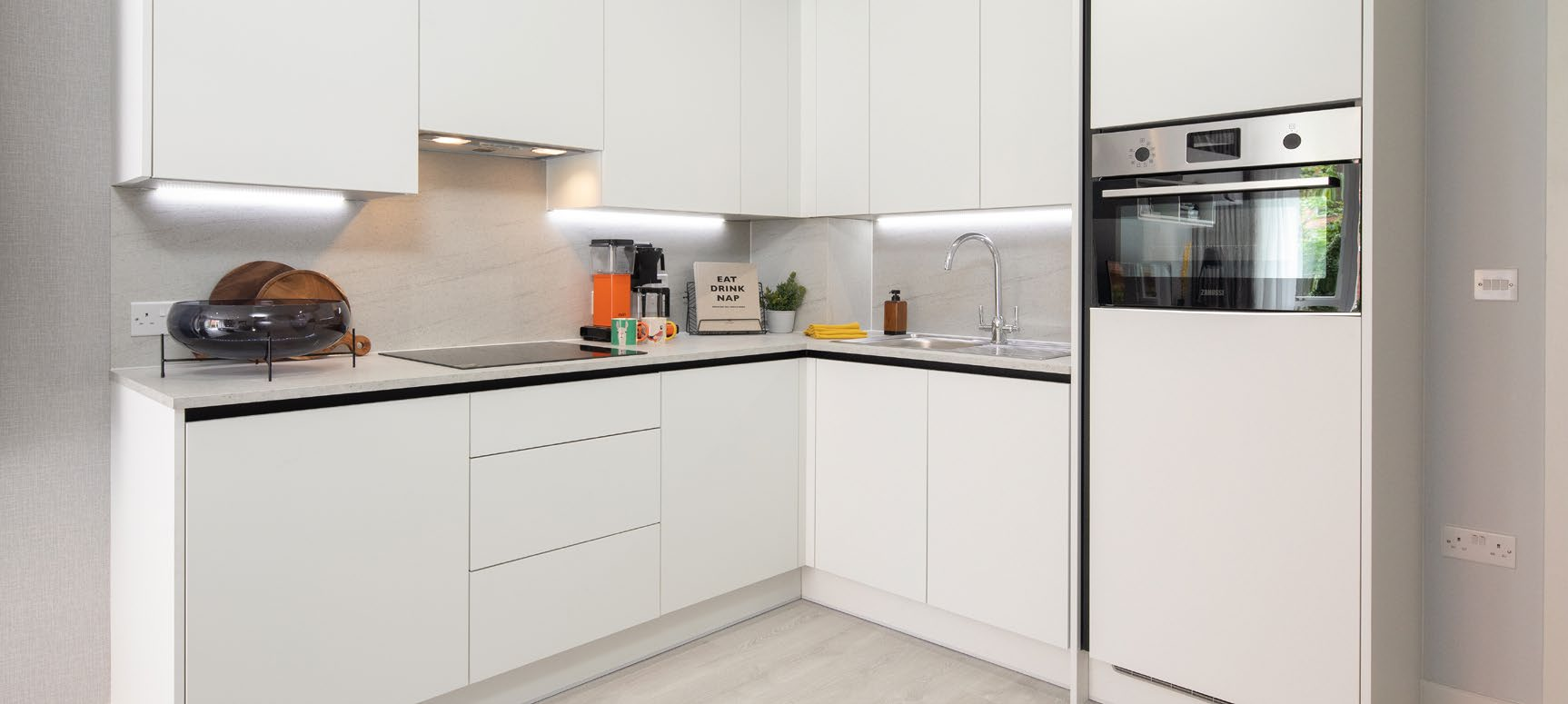 藍莎集團 - 英國樓盤、英國物業代理 | 英國買樓置業一站式服務