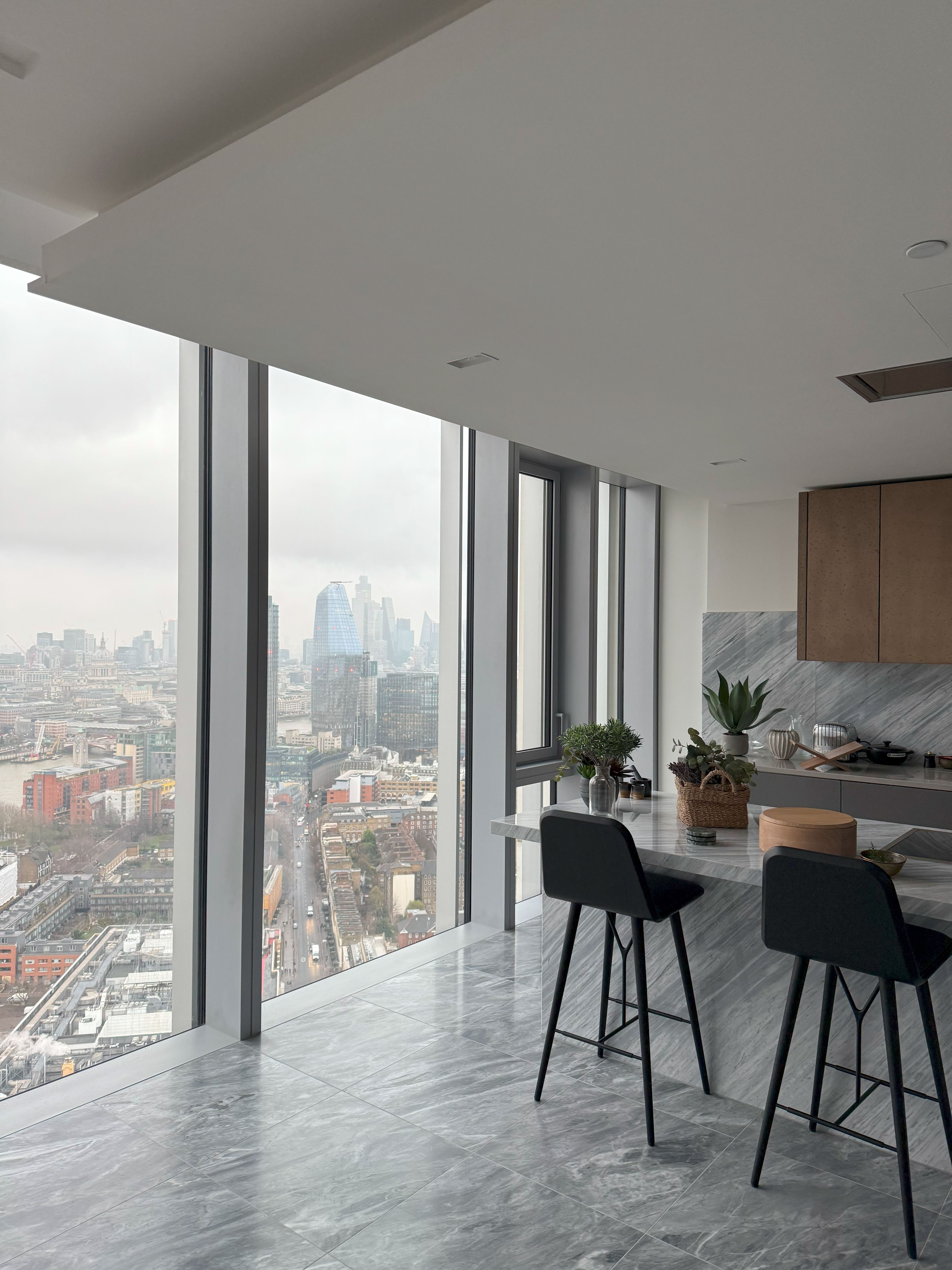 藍莎集團 | 英國置產一站式服務