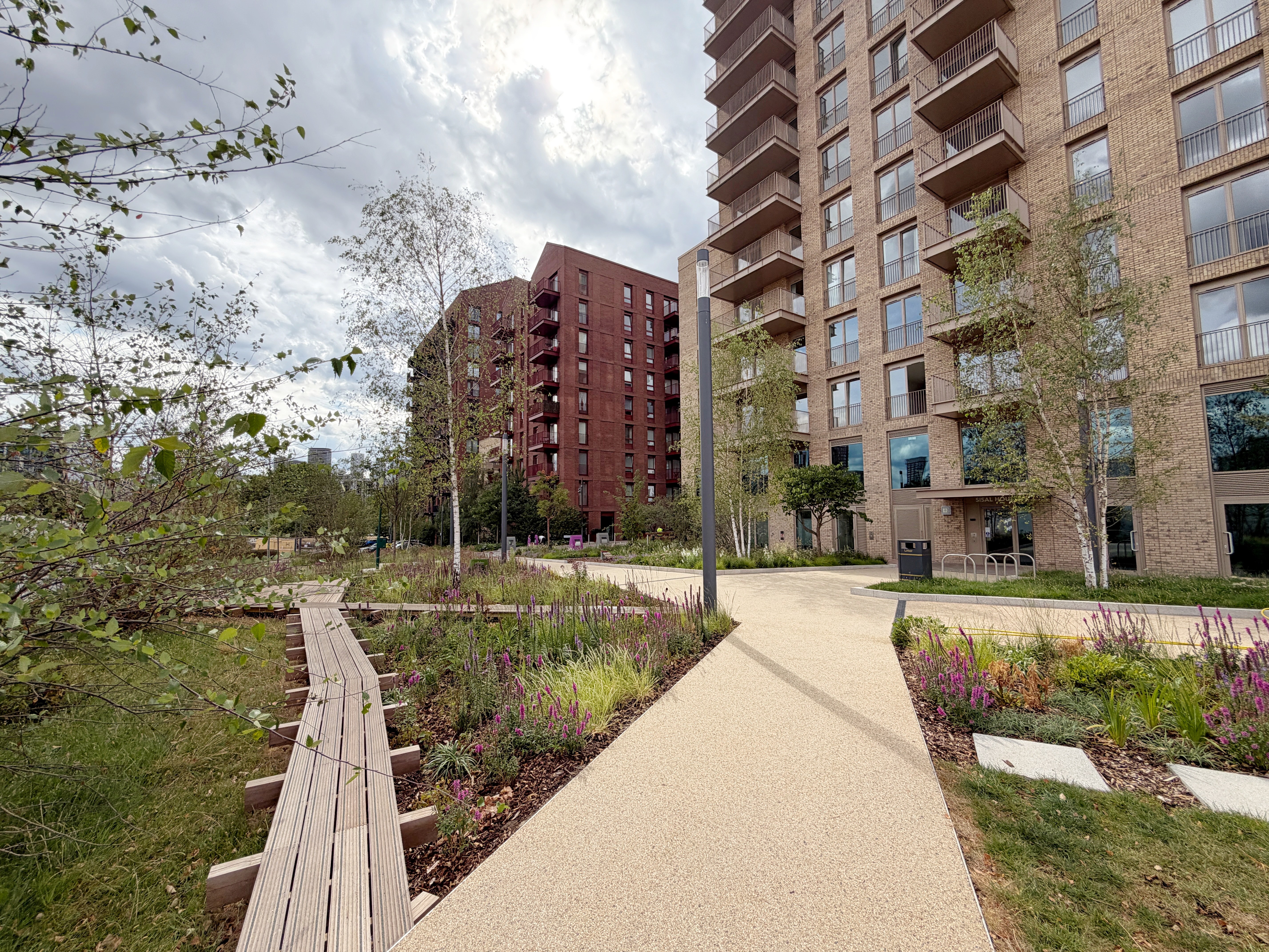 Lansha Group - UK Real Estate, UK Property Agency | One stop shop for buying and purchasing properties in the UK