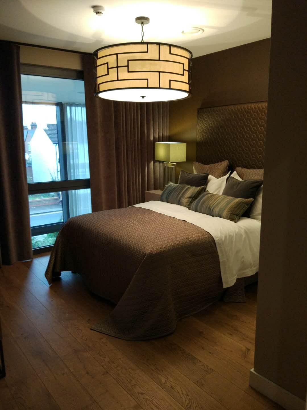 藍莎集團 | 英國置產一站式服務