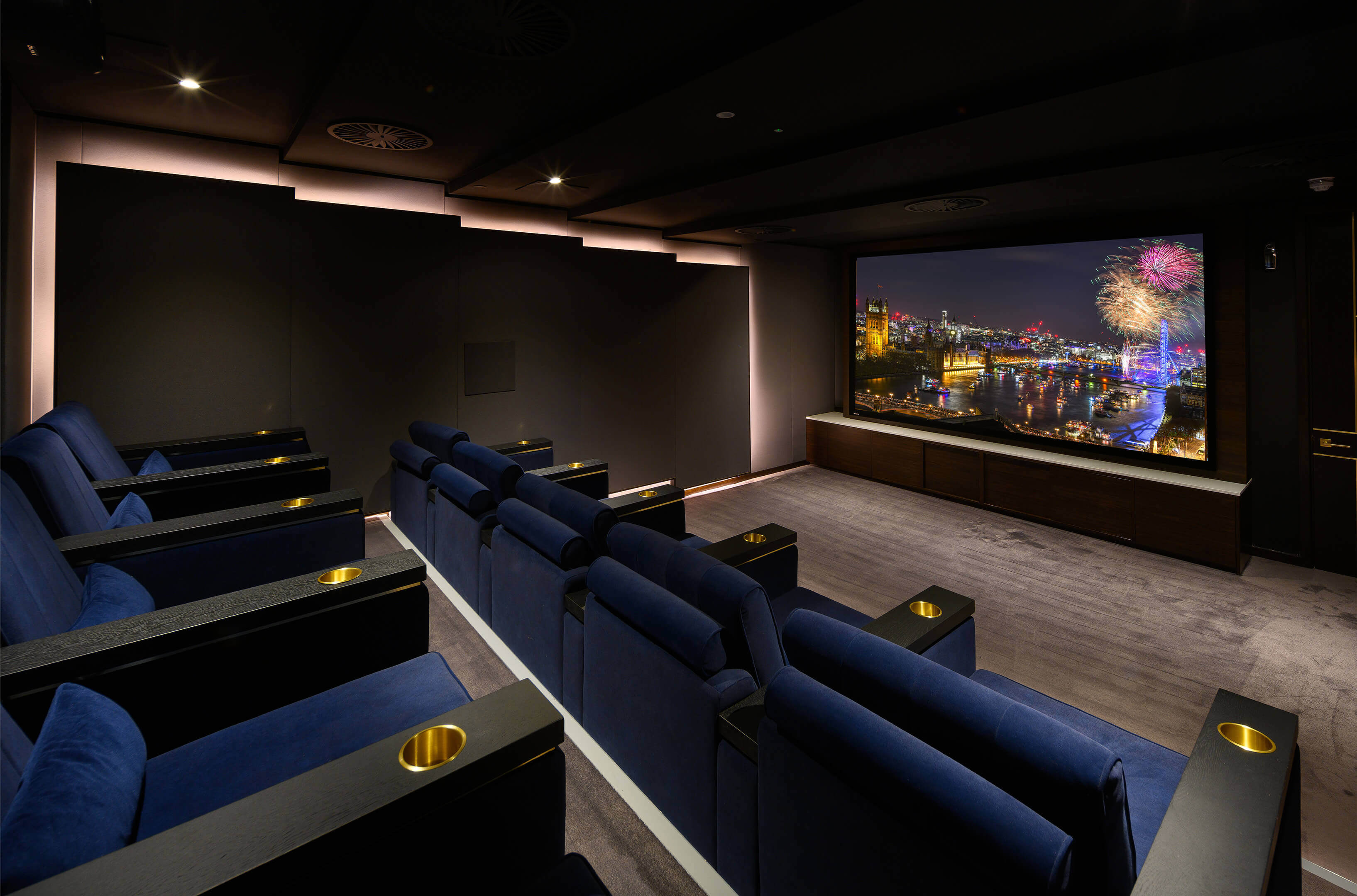 Lansha Group - UK Real Estate, UK Property Agency | One stop shop for buying and purchasing properties in the UK