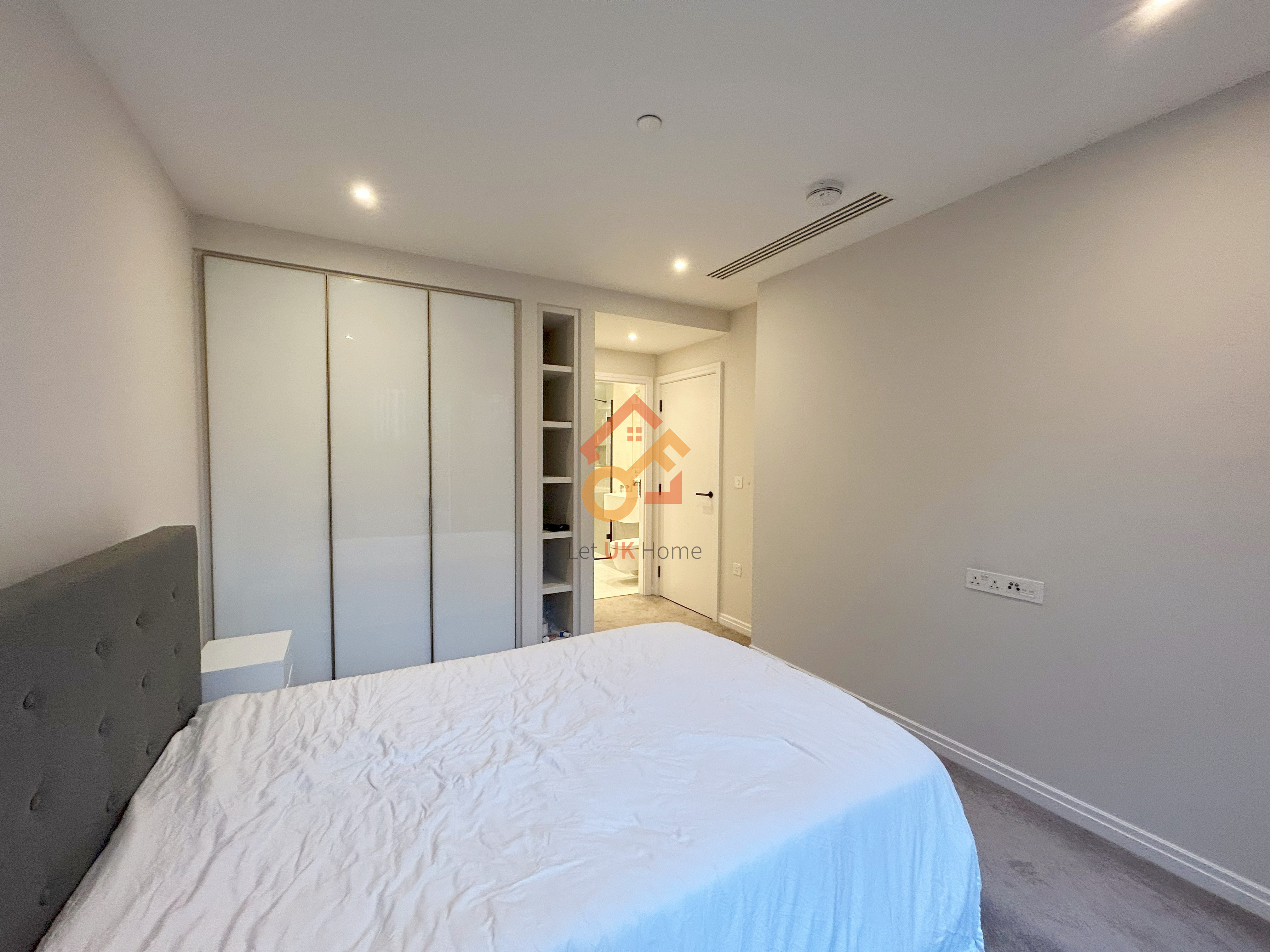 藍莎集團 - 英國樓盤、英國物業代理 | 英國買樓置業一站式服務