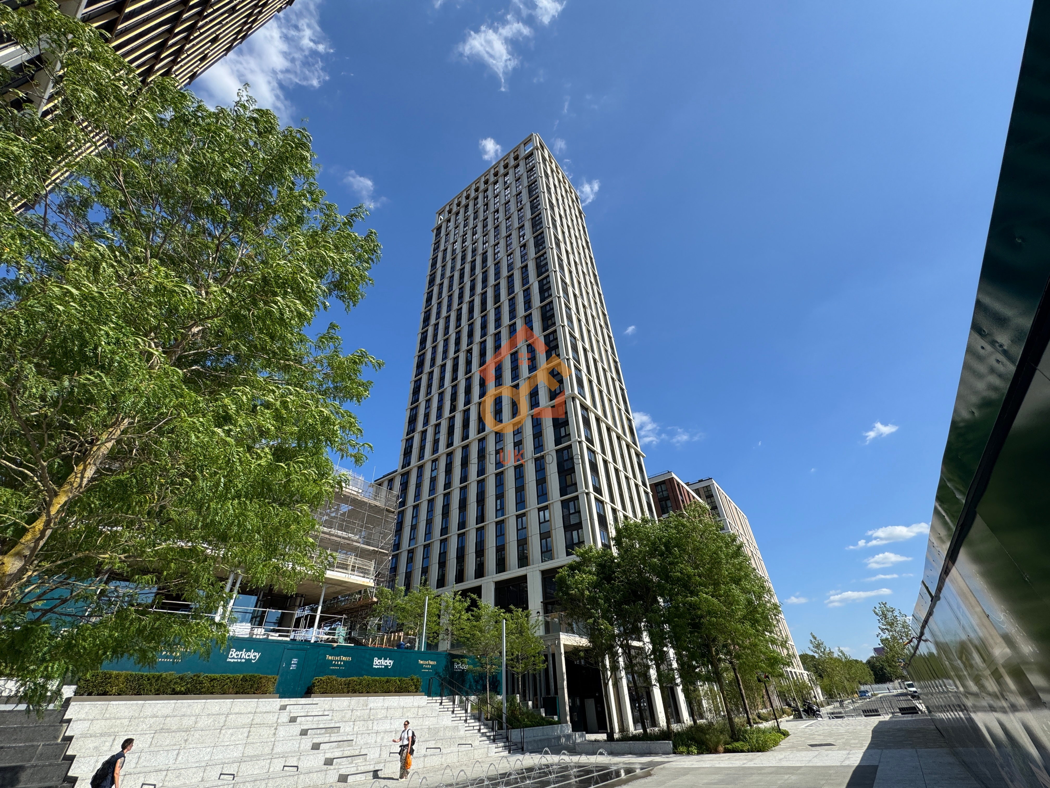 伦敦West Ham·1房·Redwood Tower 外立面