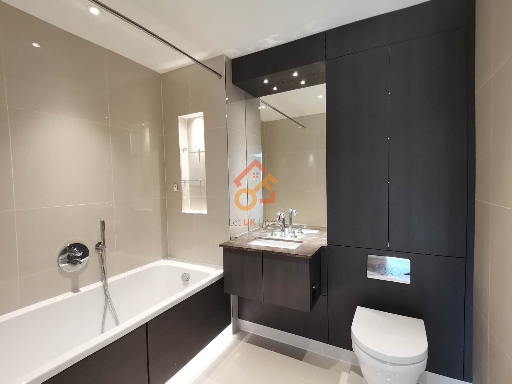 藍莎集團 - 英國樓盤、英國物業代理 | 英國買樓置業一站式服務