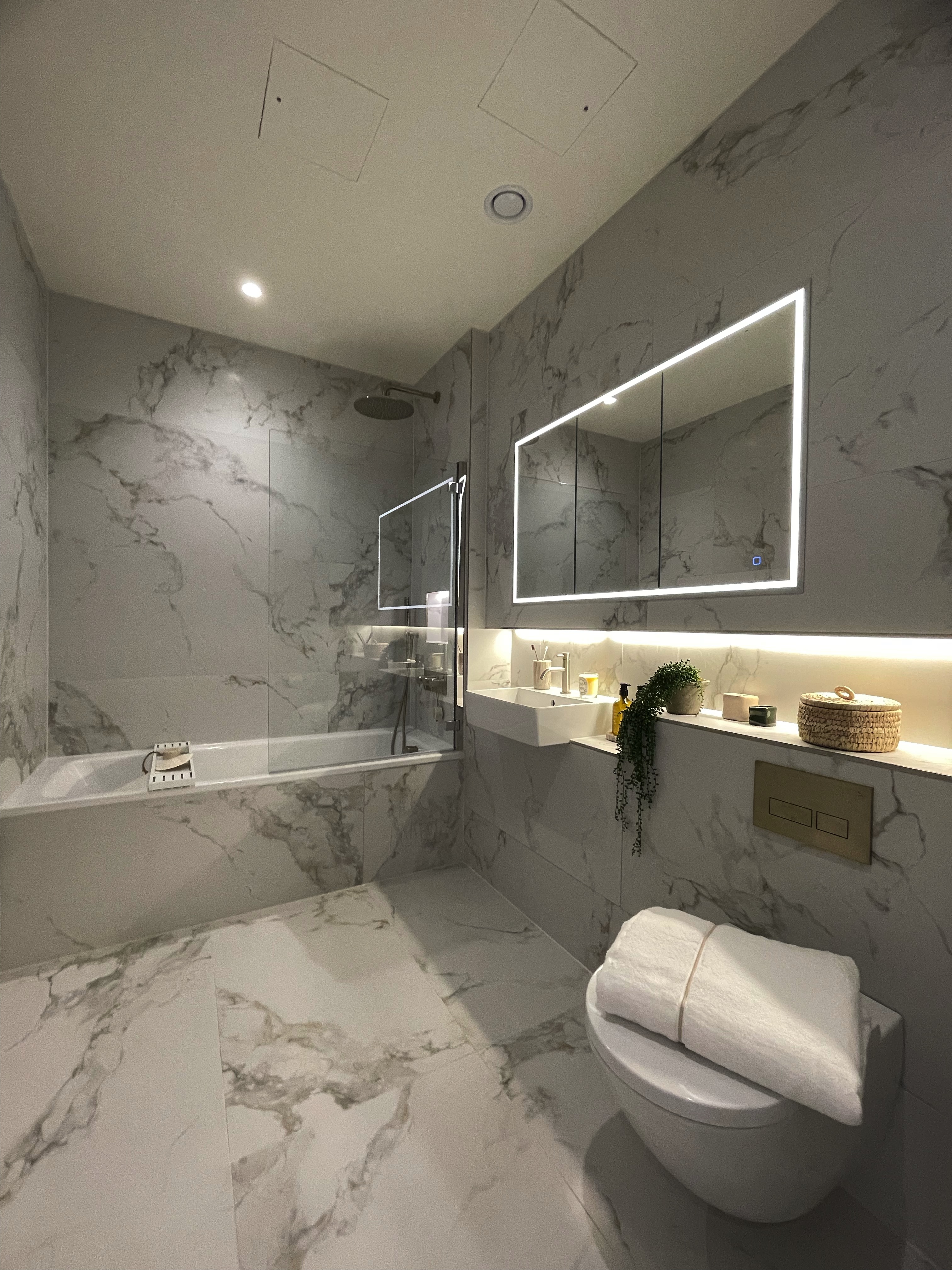 藍莎集團 | 英國置產一站式服務