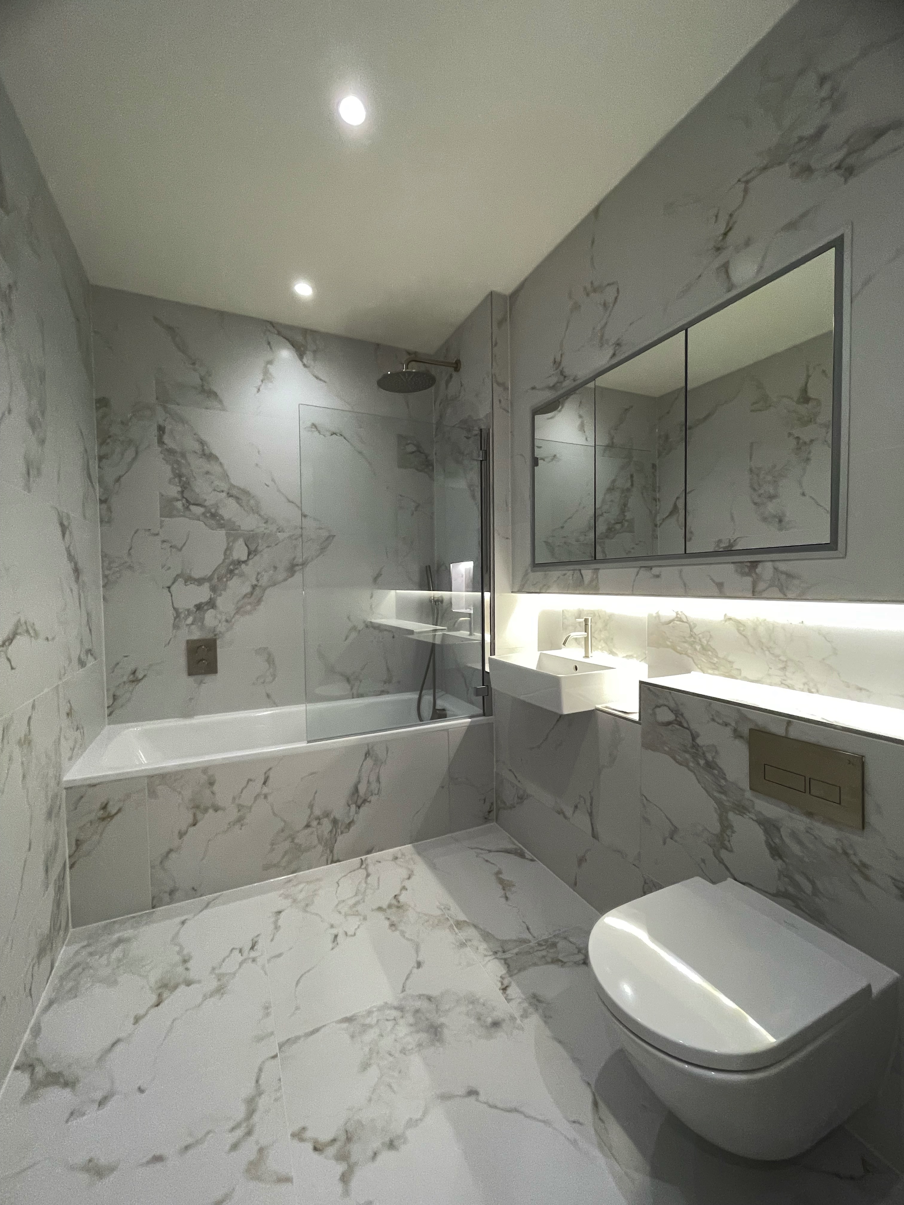 藍莎集團 | 英國置產一站式服務