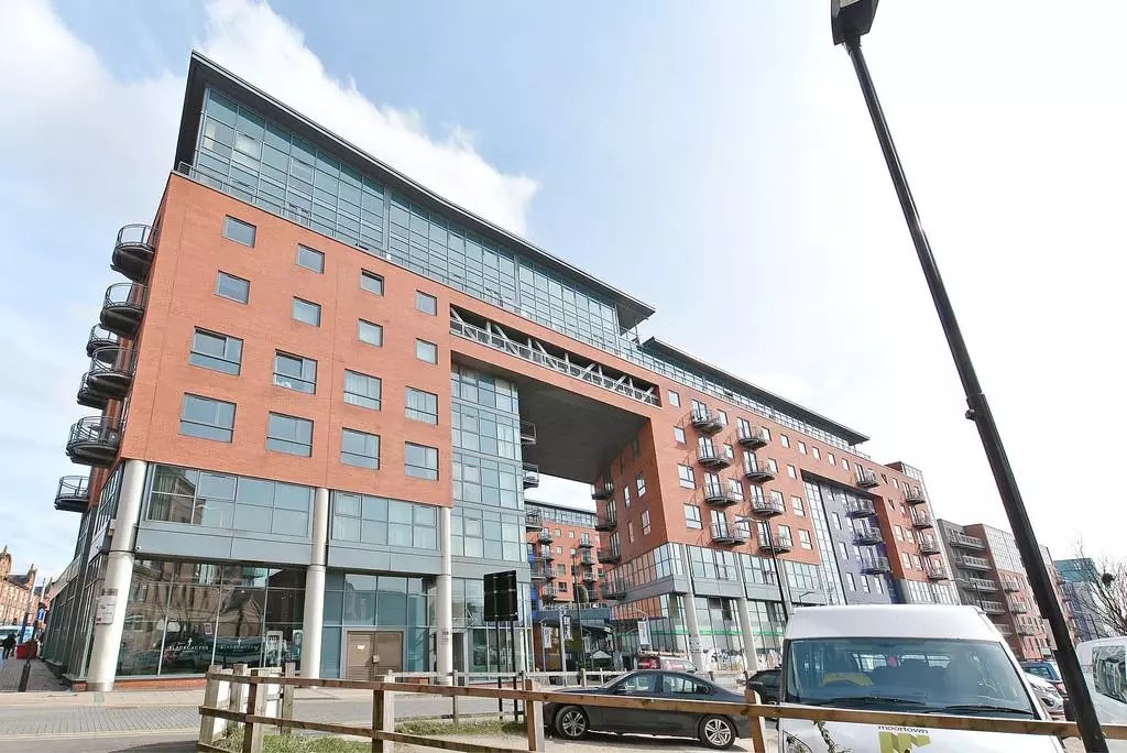 谢菲尔德·2房1卫·West One Tower 外立面