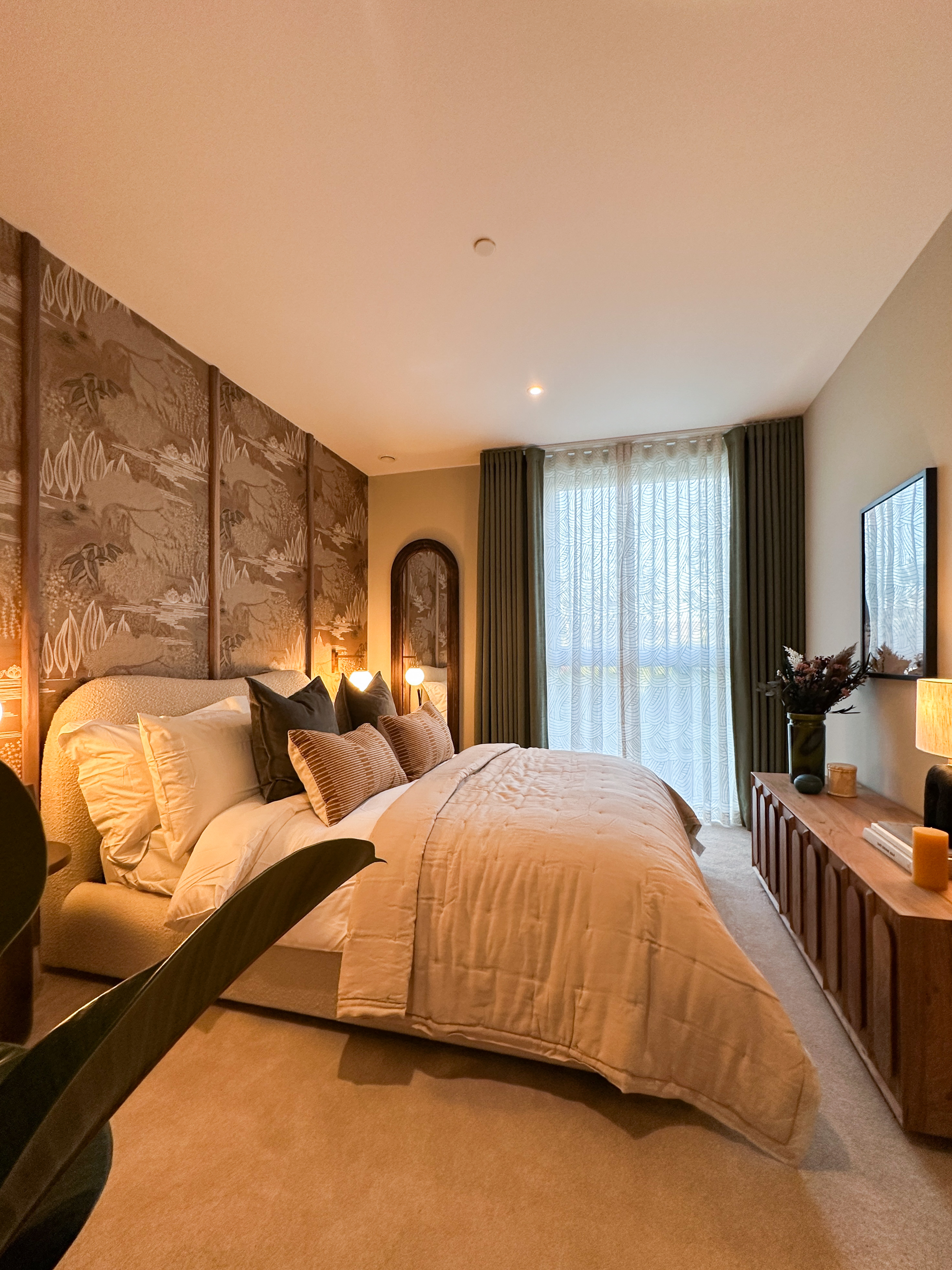 藍莎集團 - 英國樓盤、英國物業代理 | 英國買樓置業一站式服務