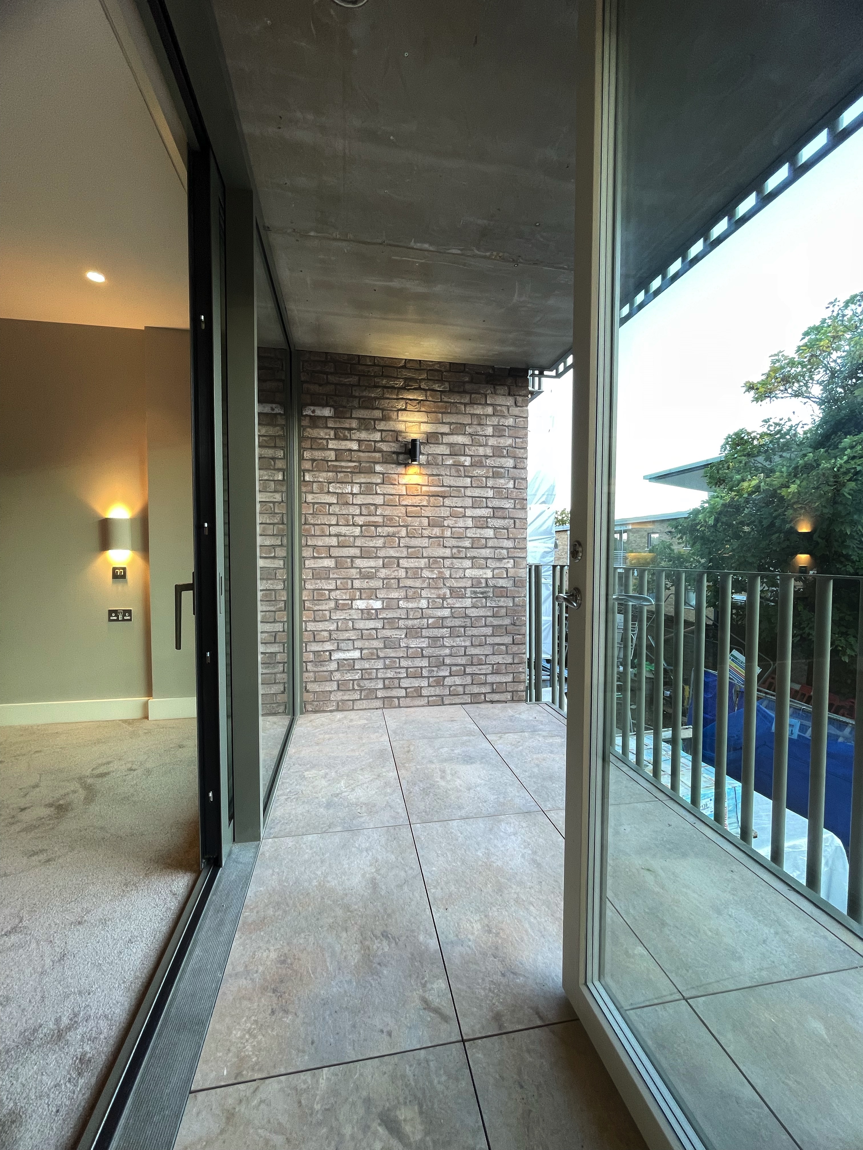 藍莎集團 | 英國置產一站式服務