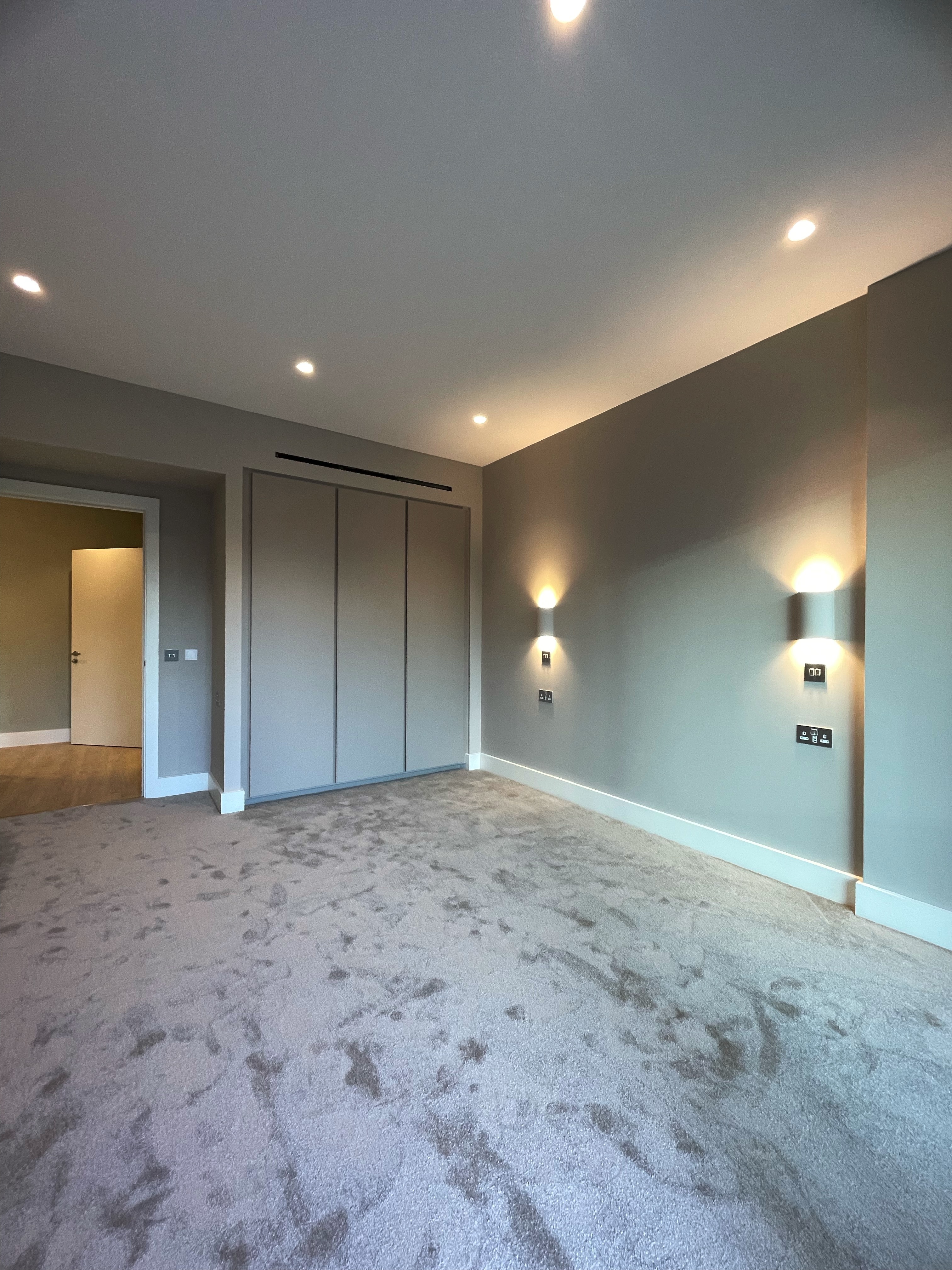 藍莎集團 | 英國置產一站式服務