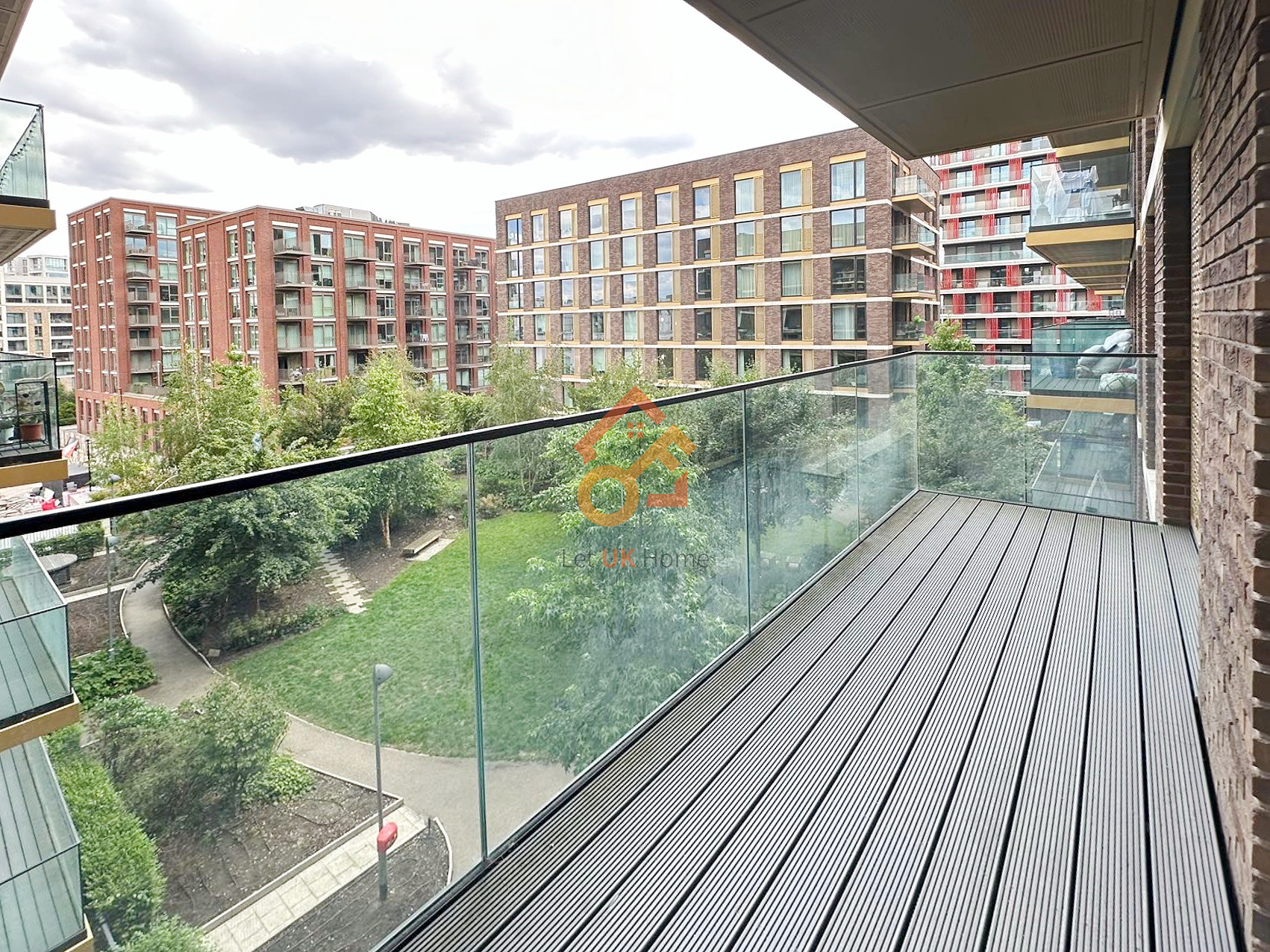 藍莎集團 - 英國樓盤、英國物業代理 | 英國買樓置業一站式服務