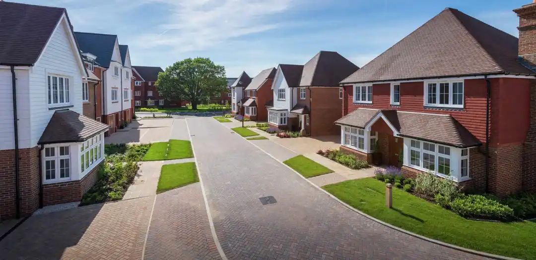 藍莎集團 | 英國置產一站式服務