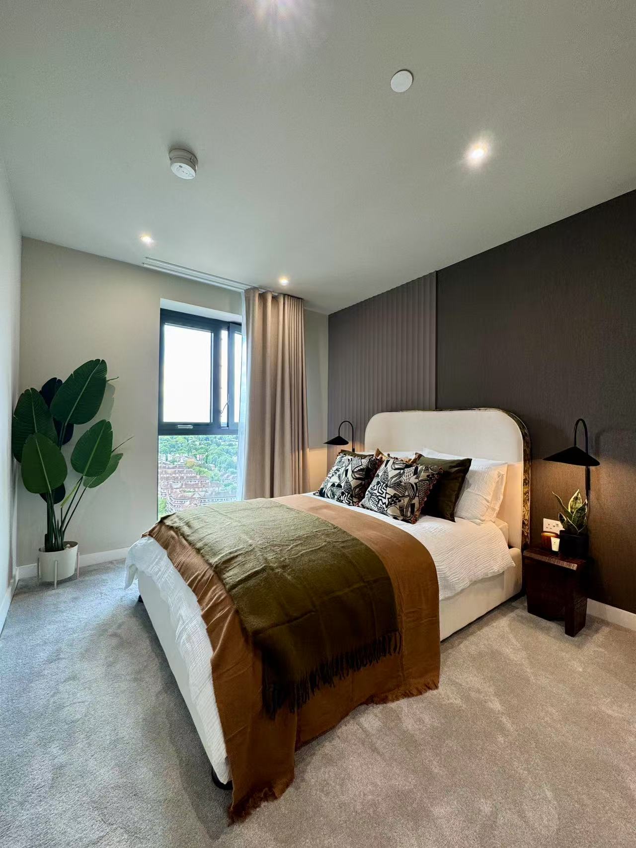 藍莎集團 - 英國樓盤、英國物業代理 | 英國買樓置業一站式服務