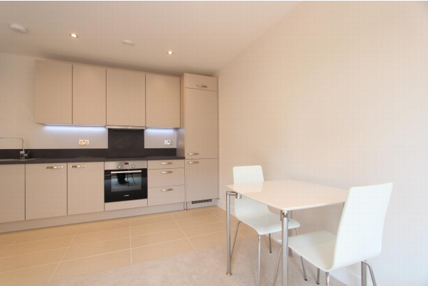 藍莎集團 | 英國置產一站式服務