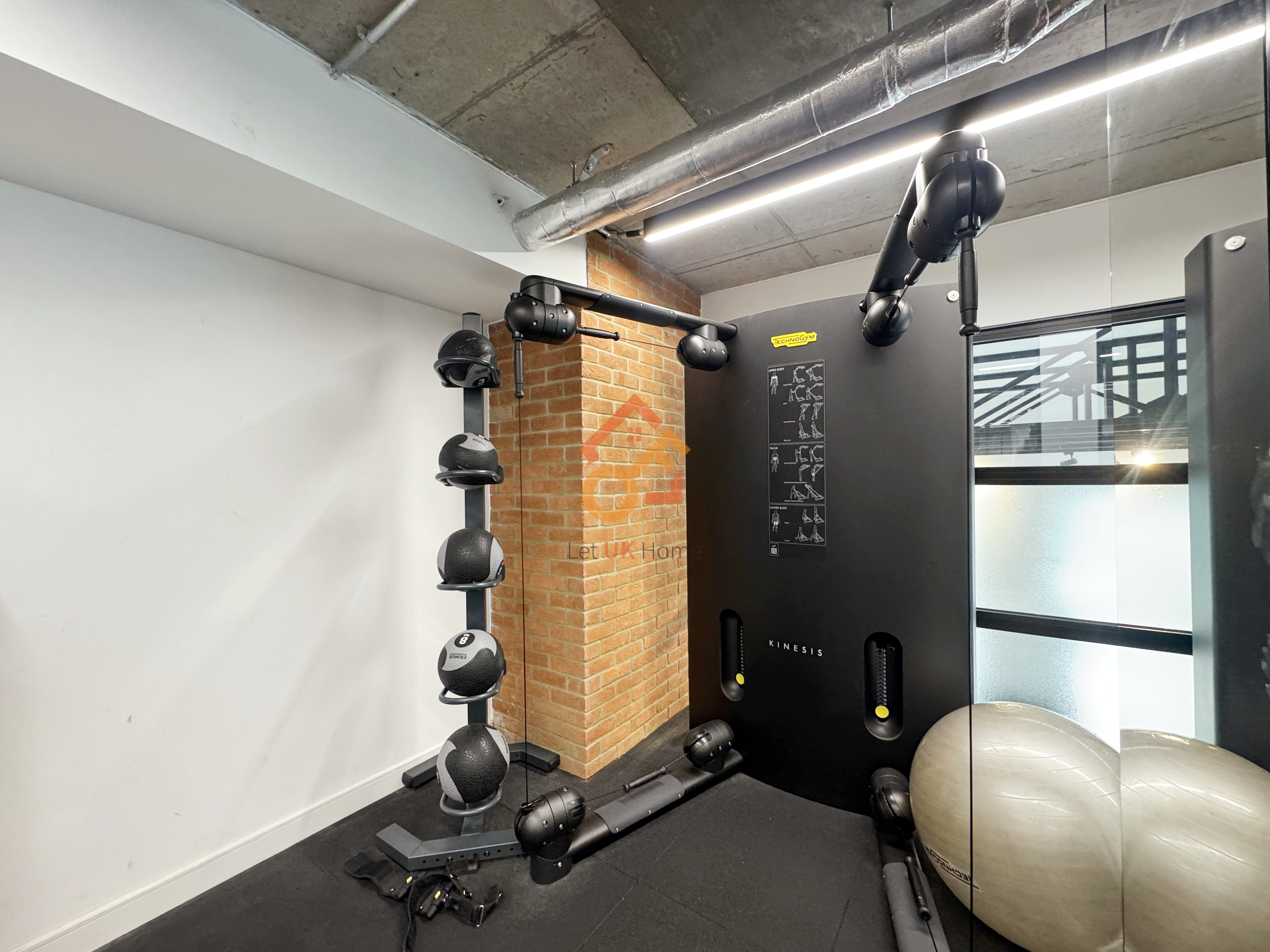 伦敦Kingston·2房2卫·Royal Exchange 项目配套