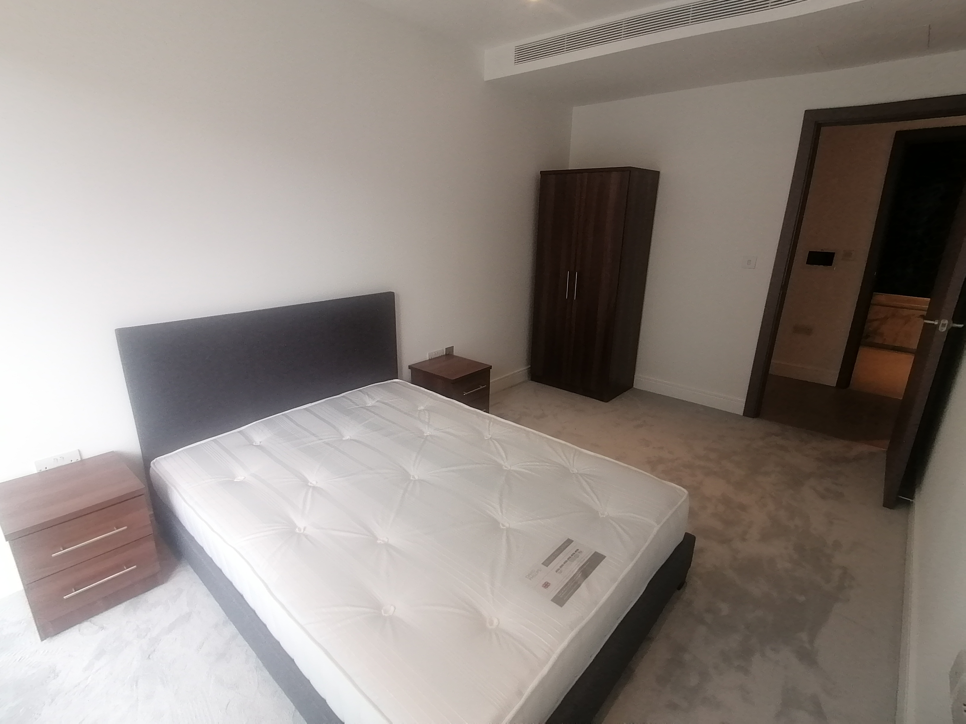 藍莎集團 | 英國置產一站式服務