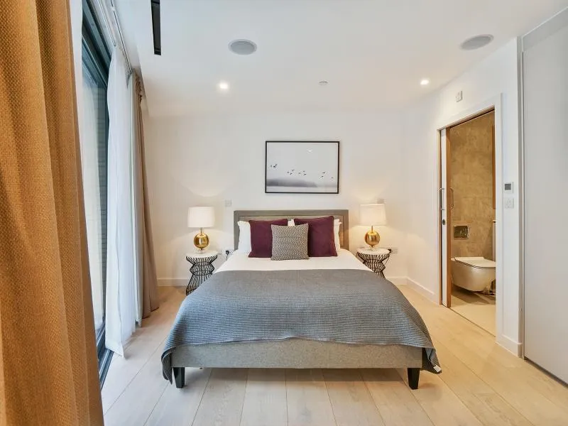 伦敦South Bank•2房•Southwark Residences 房源图片