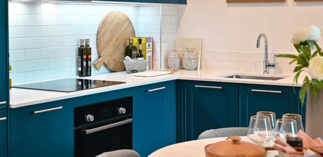 藍莎集團 | 英國置產一站式服務