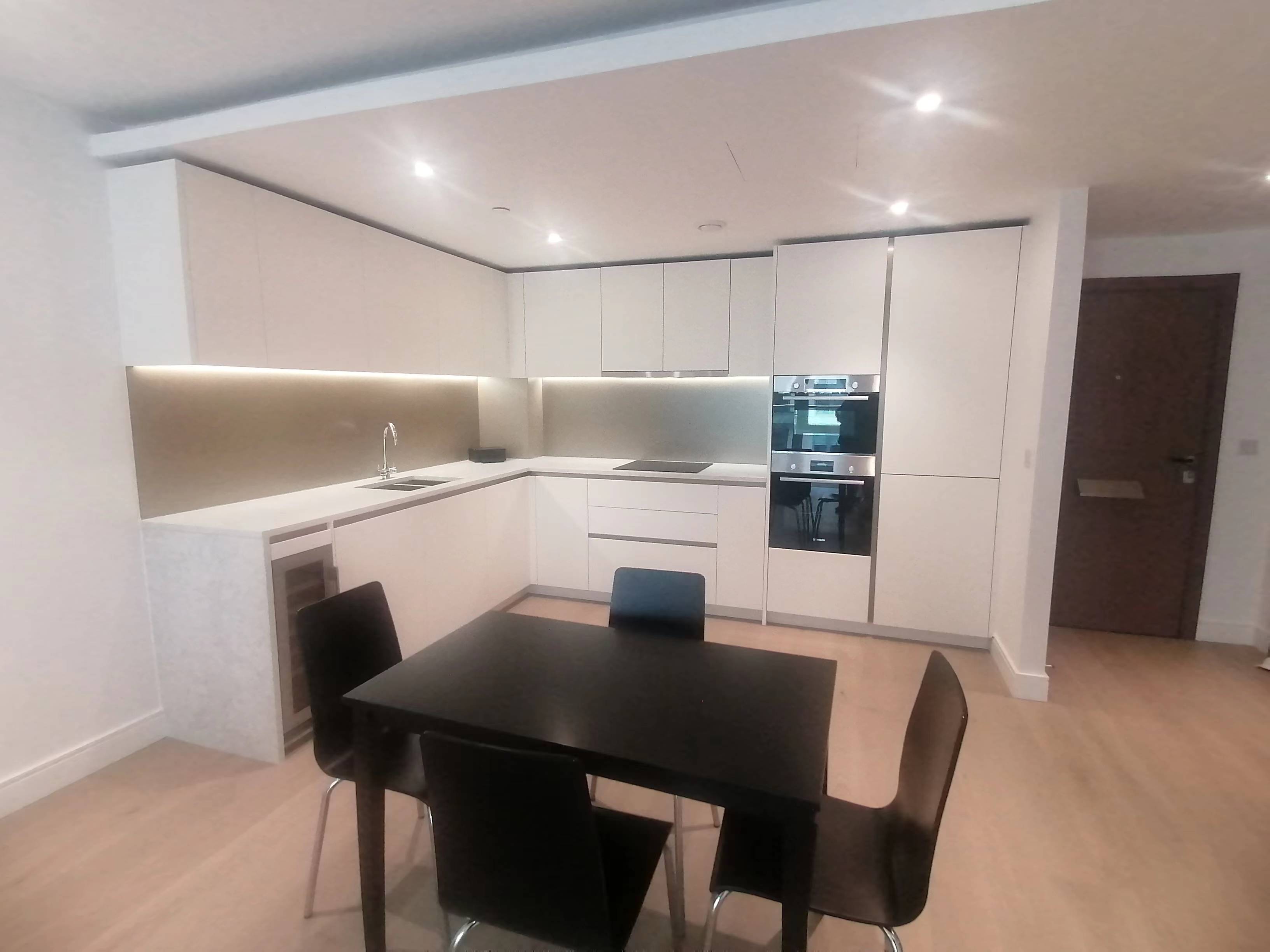 藍莎集團 | 英國置產一站式服務