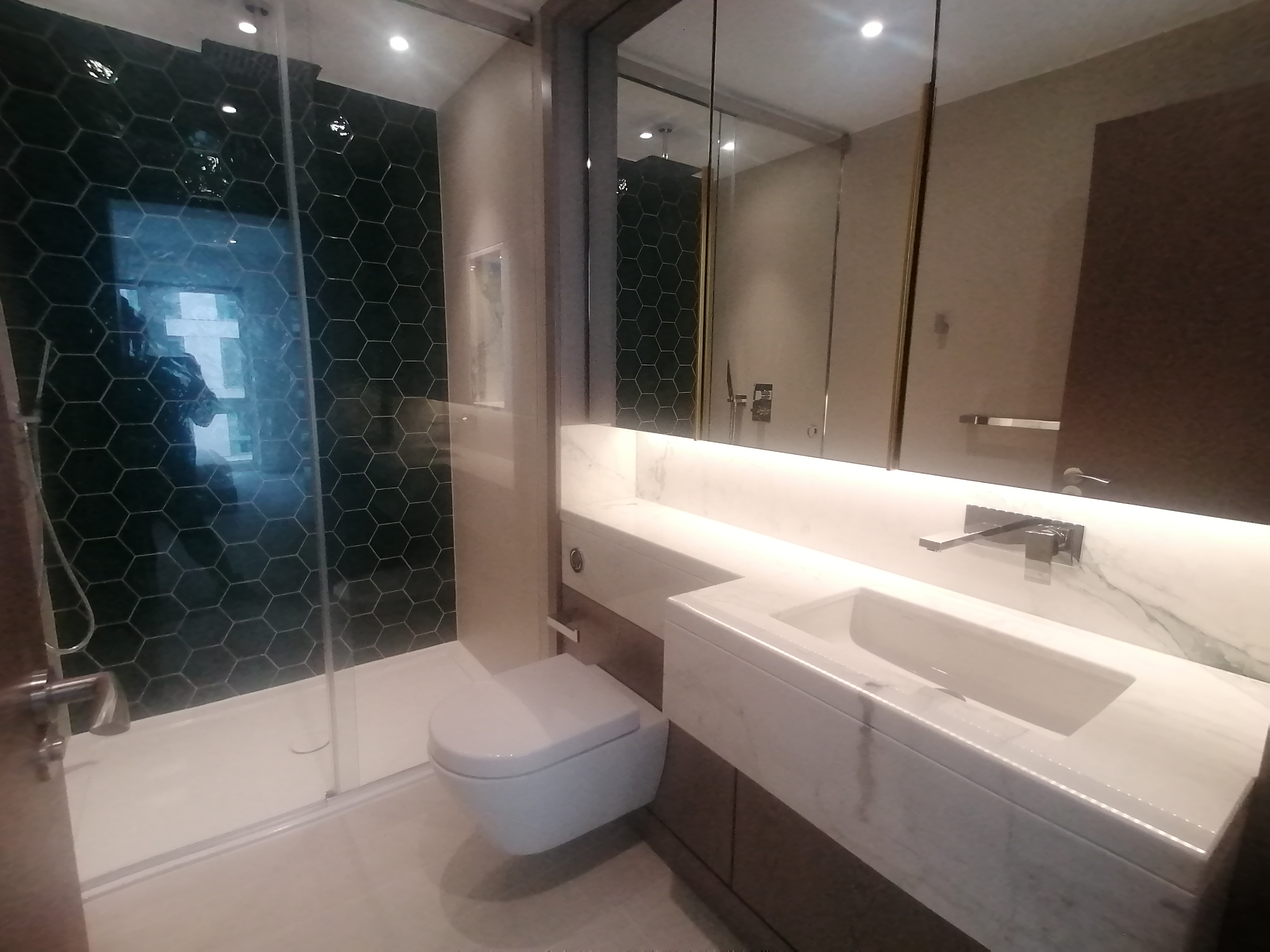 藍莎集團 | 英國置產一站式服務