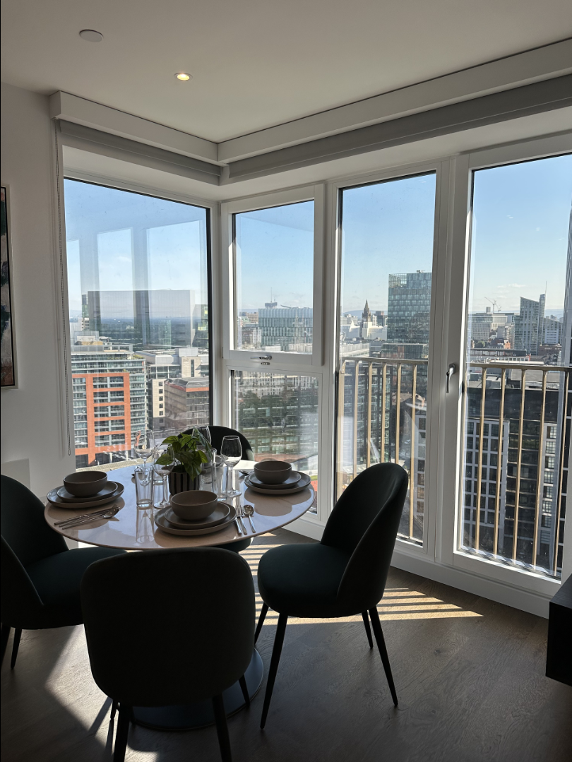 藍莎集團 | 英國置產一站式服務