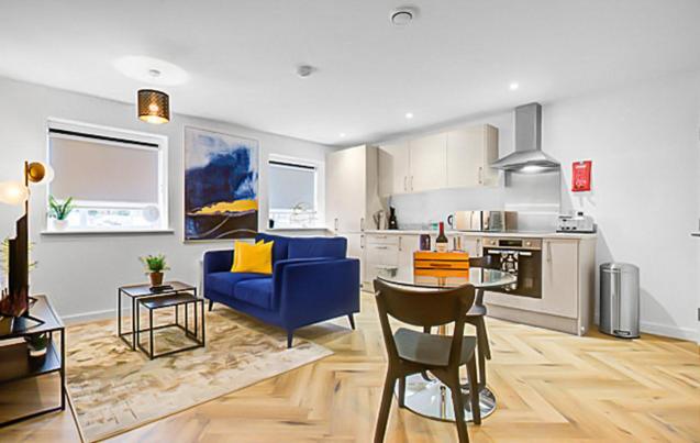 伦敦Mitcham•close to Tooting and Wimbledon酒店公寓 公寓图片