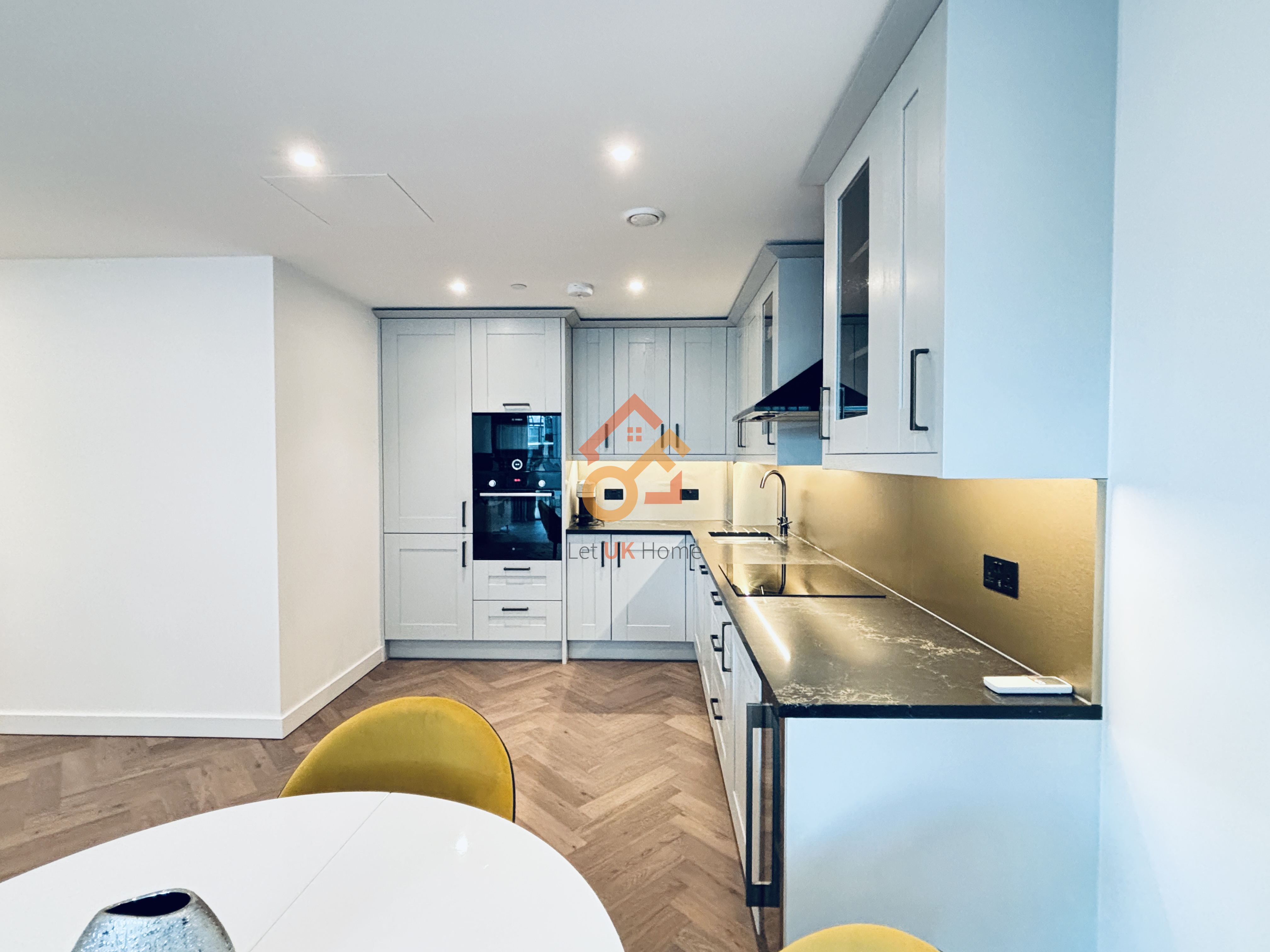 藍莎集團 - 英國樓盤、英國物業代理 | 英國買樓置業一站式服務