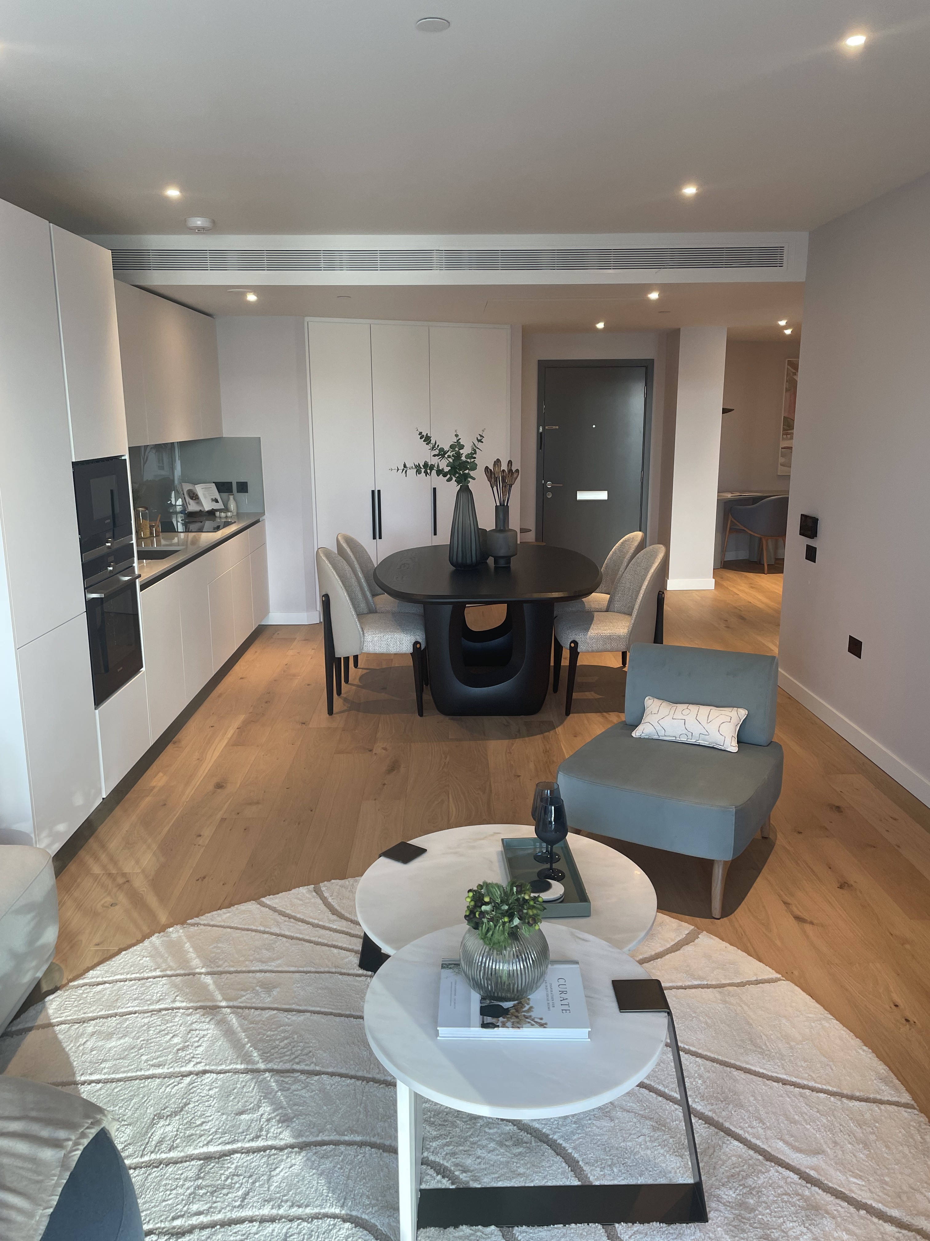 藍莎集團 | 英國置產一站式服務