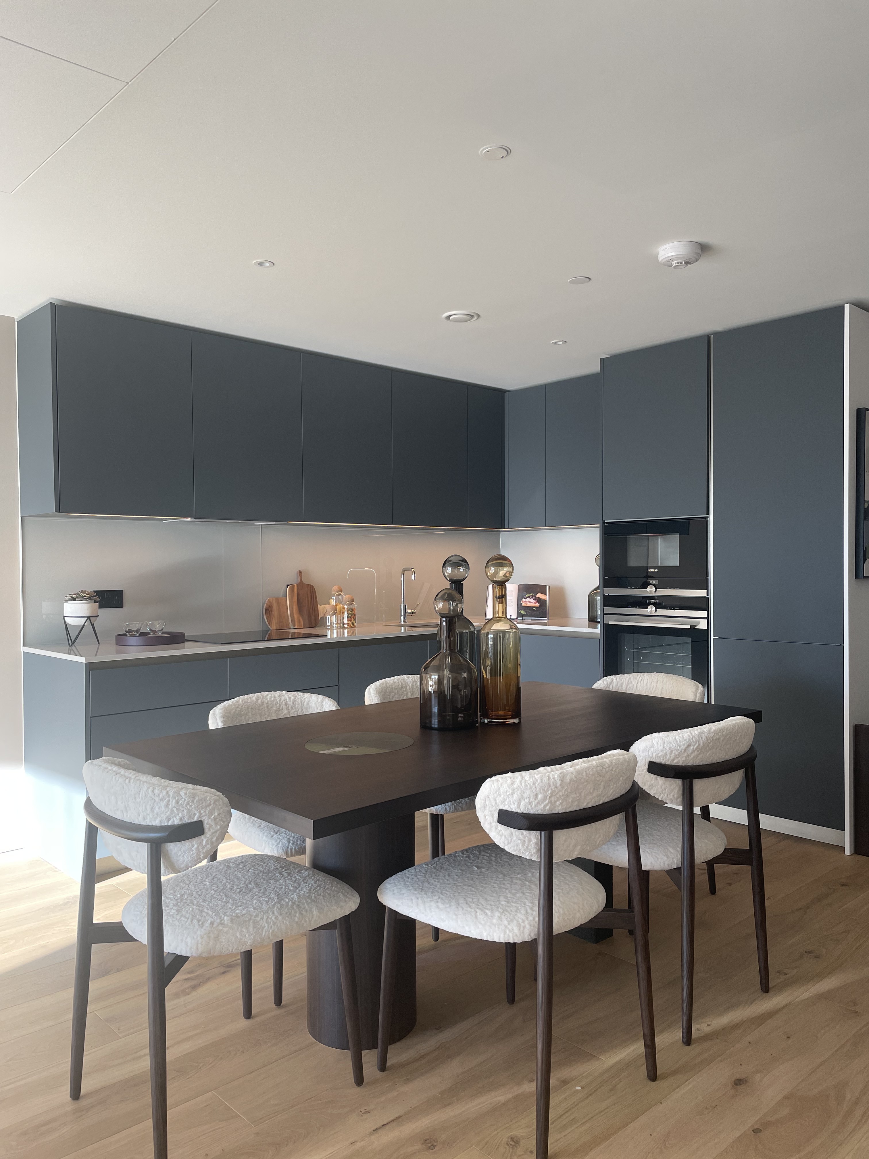 藍莎集團 | 英國置產一站式服務