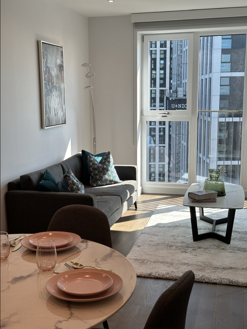 藍莎集團 | 英國置產一站式服務