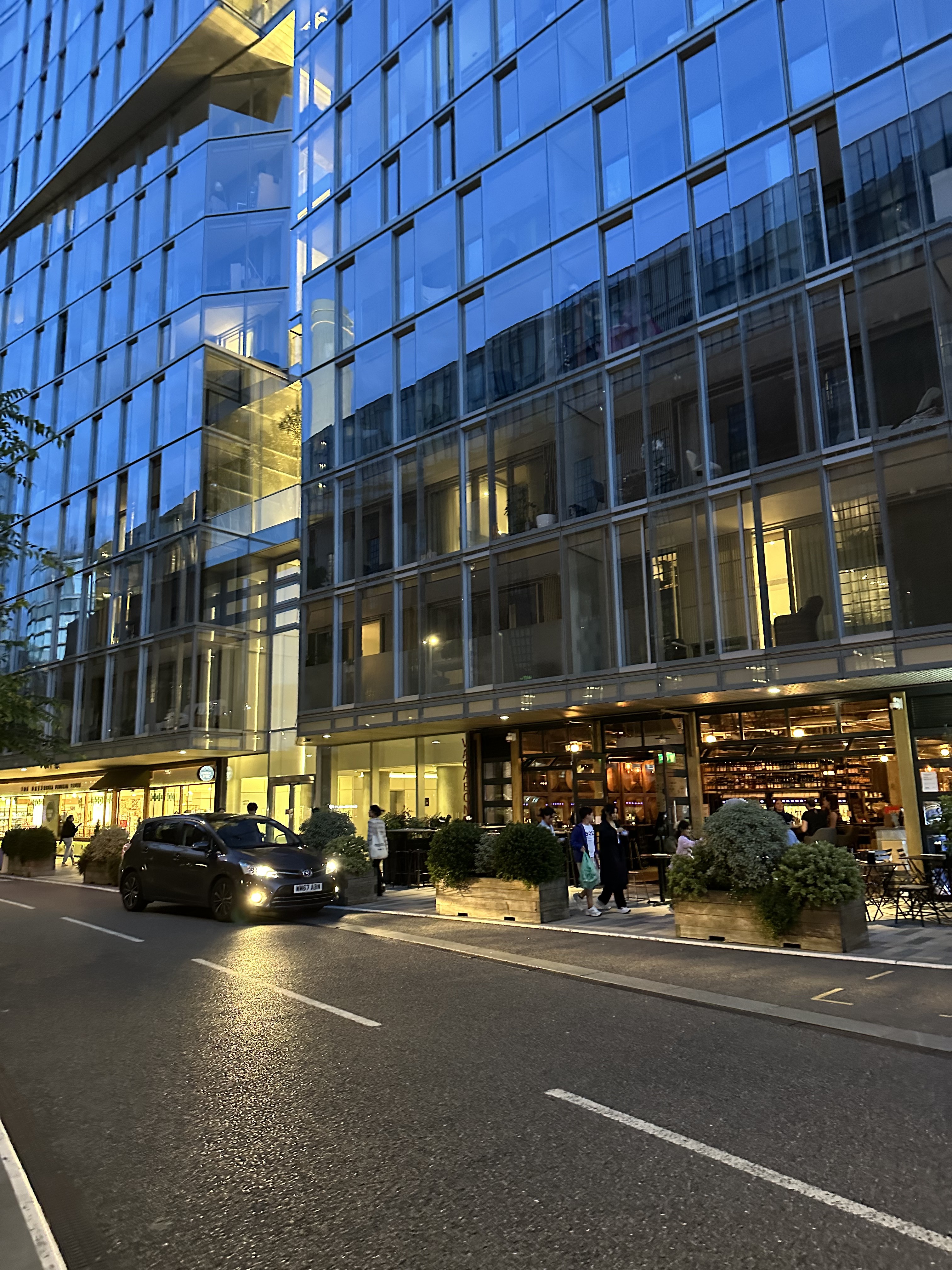 藍莎集團 | 英國置產一站式服務