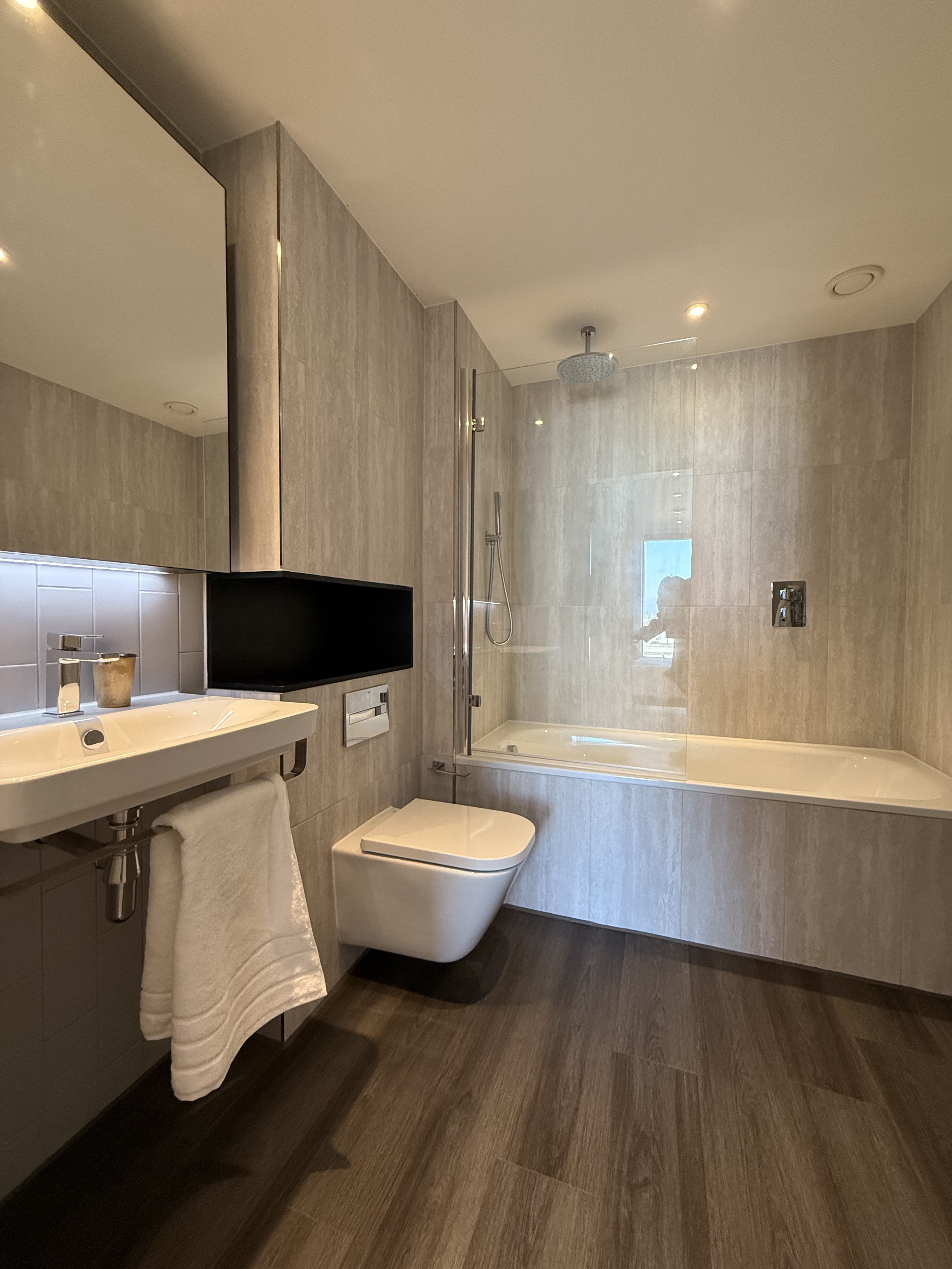 藍莎集團 | 英國置產一站式服務