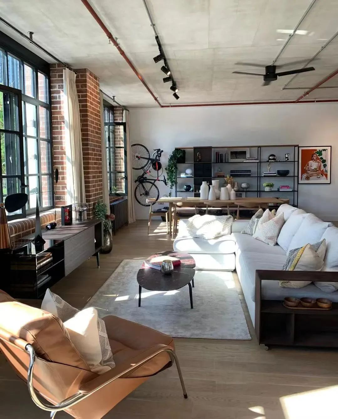 藍莎集團 | 英國置產一站式服務