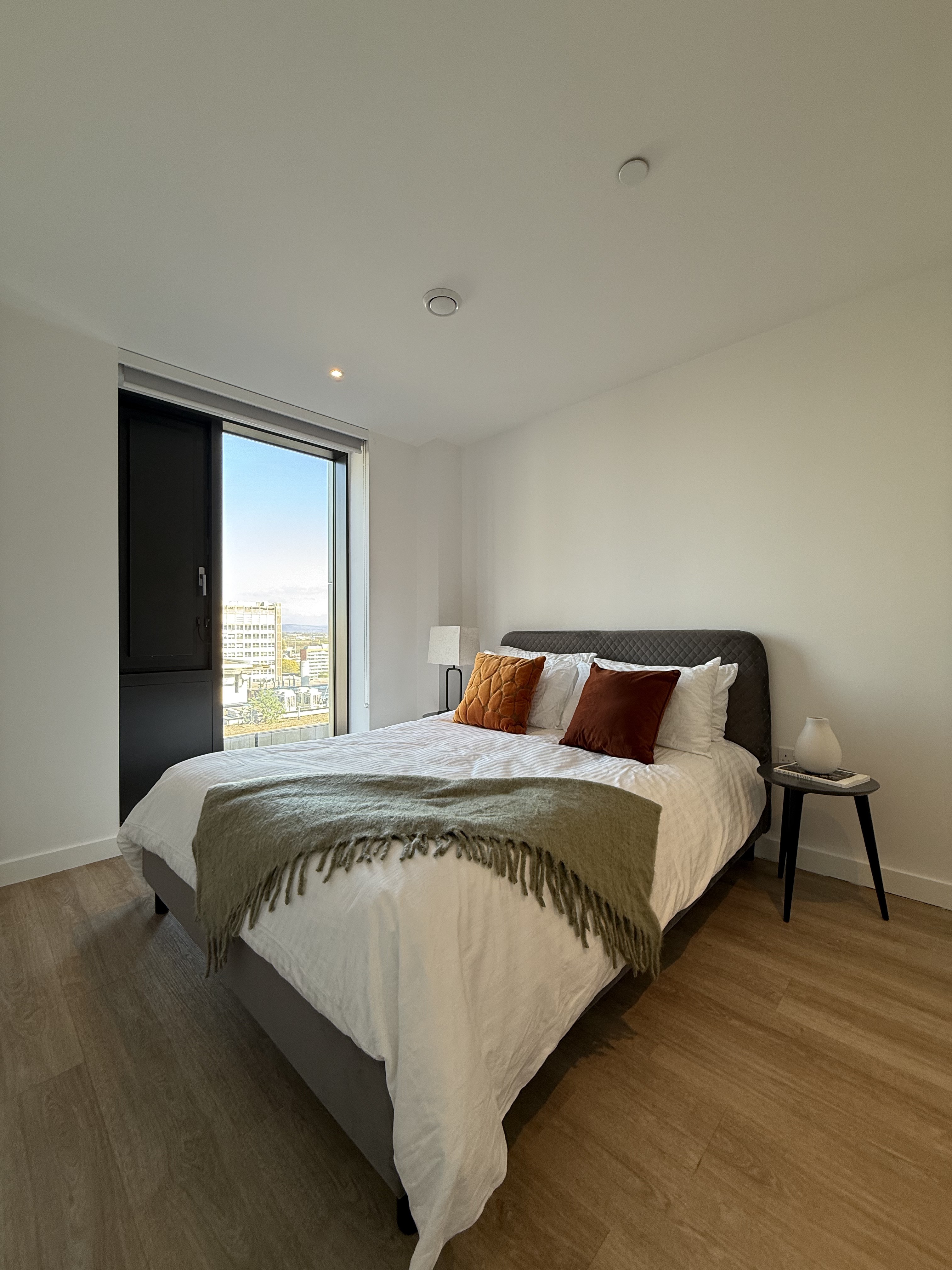 藍莎集團 | 英國置產一站式服務