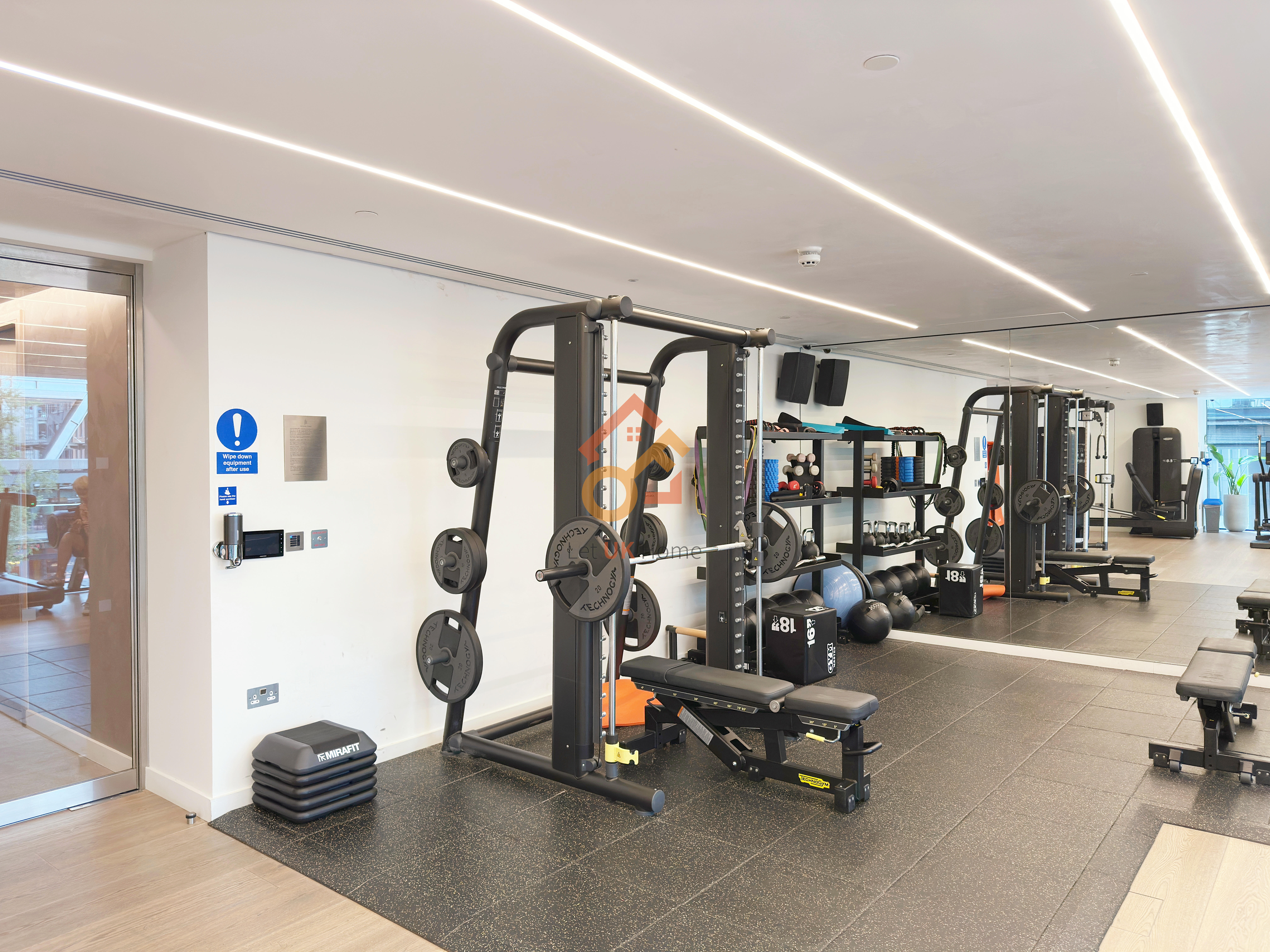 伦敦City of London·1房1卫·Principal Tower 项目配套