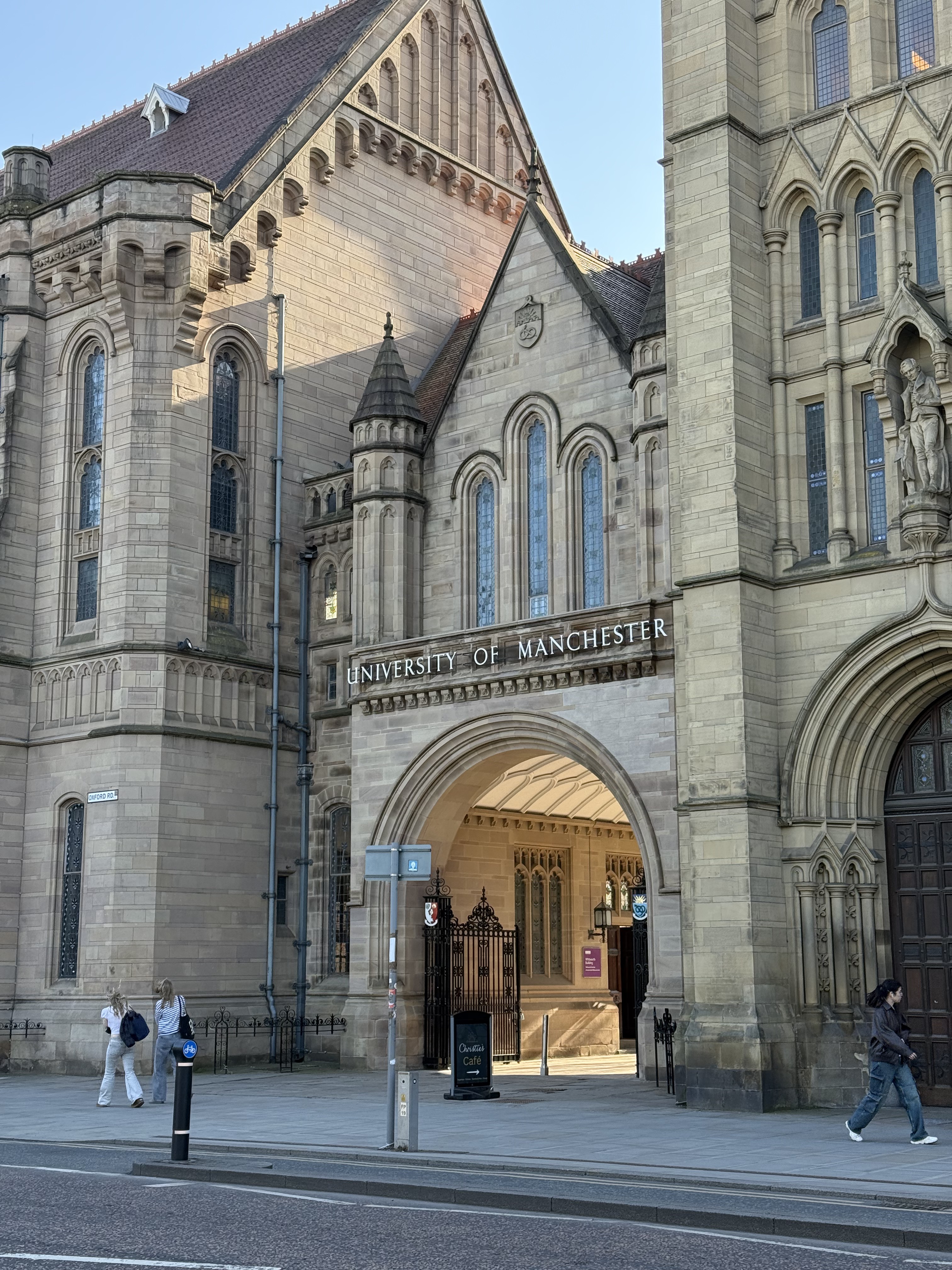 藍莎集團 | 英國置產一站式服務