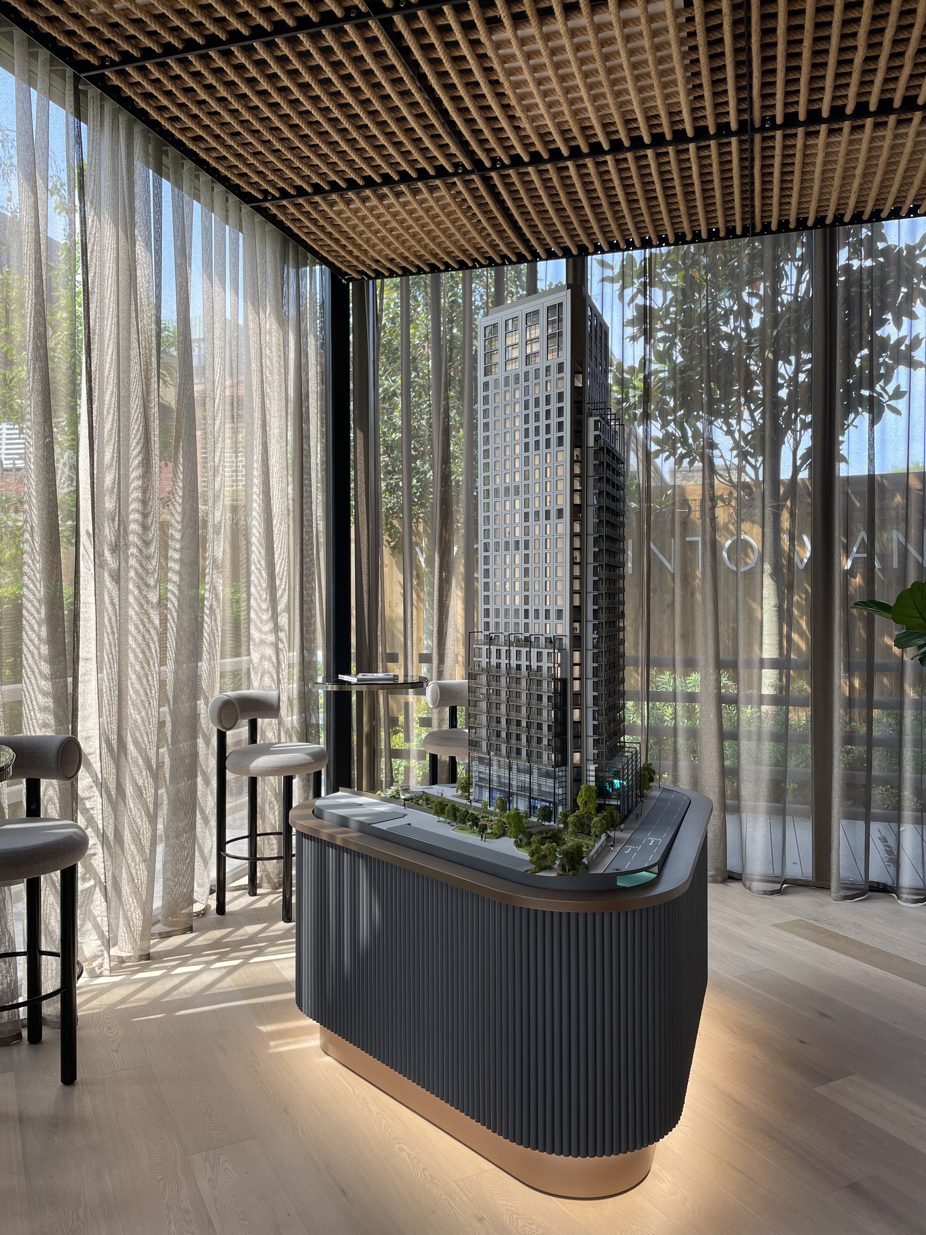 藍莎集團 | 英國置產一站式服務