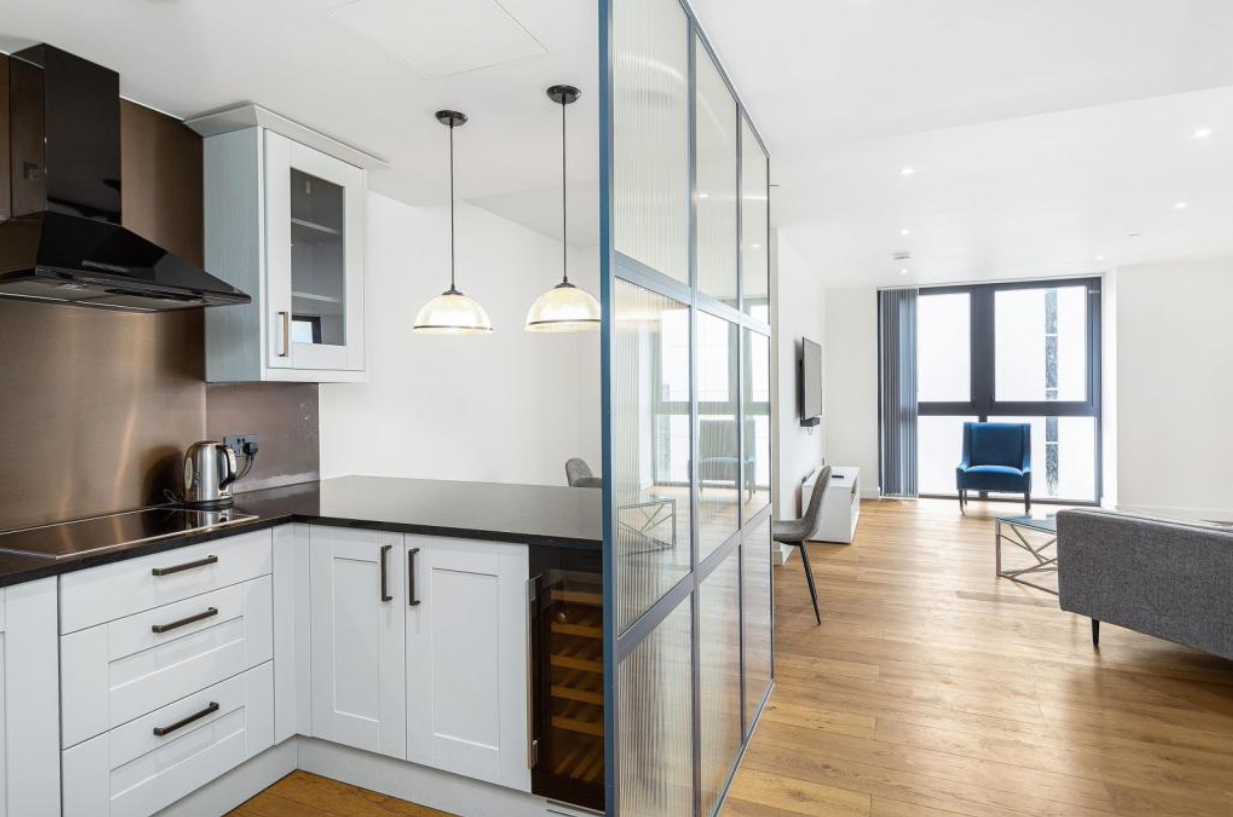 藍莎集團 | 英國置產一站式服務