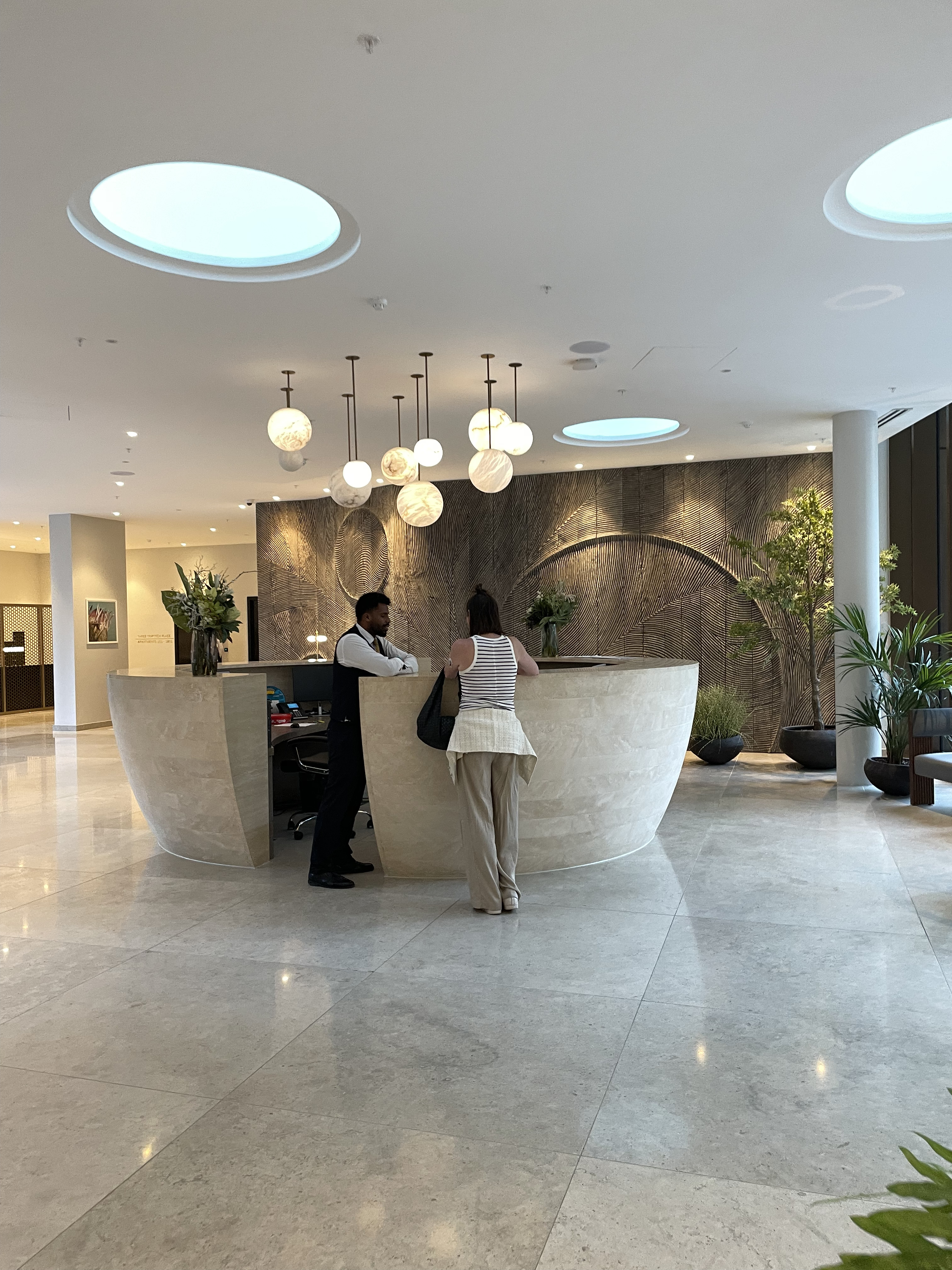 藍莎集團 | 英國置產一站式服務