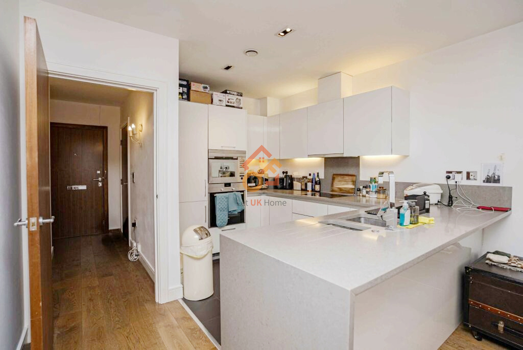 Lansha Group - UK Real Estate, UK Property Agency | One stop shop for buying and purchasing properties in the UK