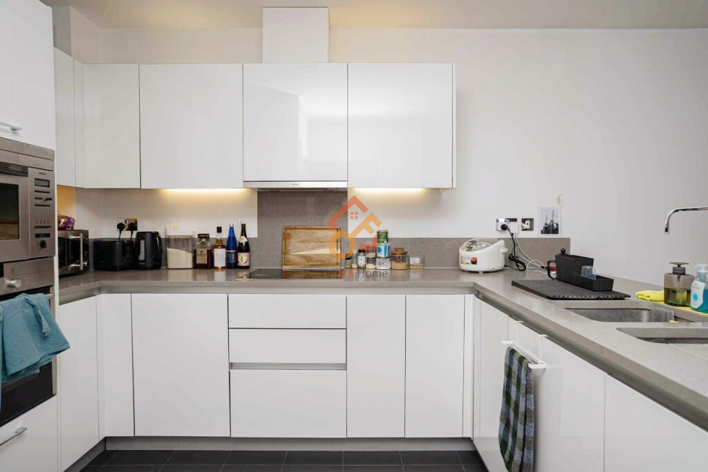 Lansha Group - UK Real Estate, UK Property Agency | One stop shop for buying and purchasing properties in the UK