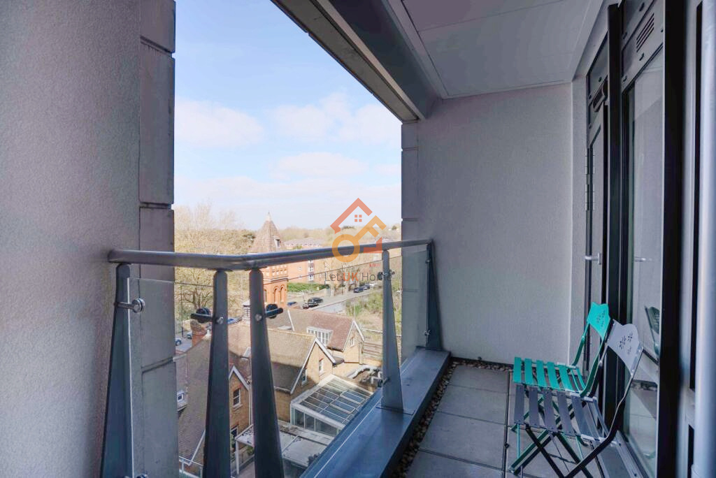 Lansha Group - UK Real Estate, UK Property Agency | One stop shop for buying and purchasing properties in the UK