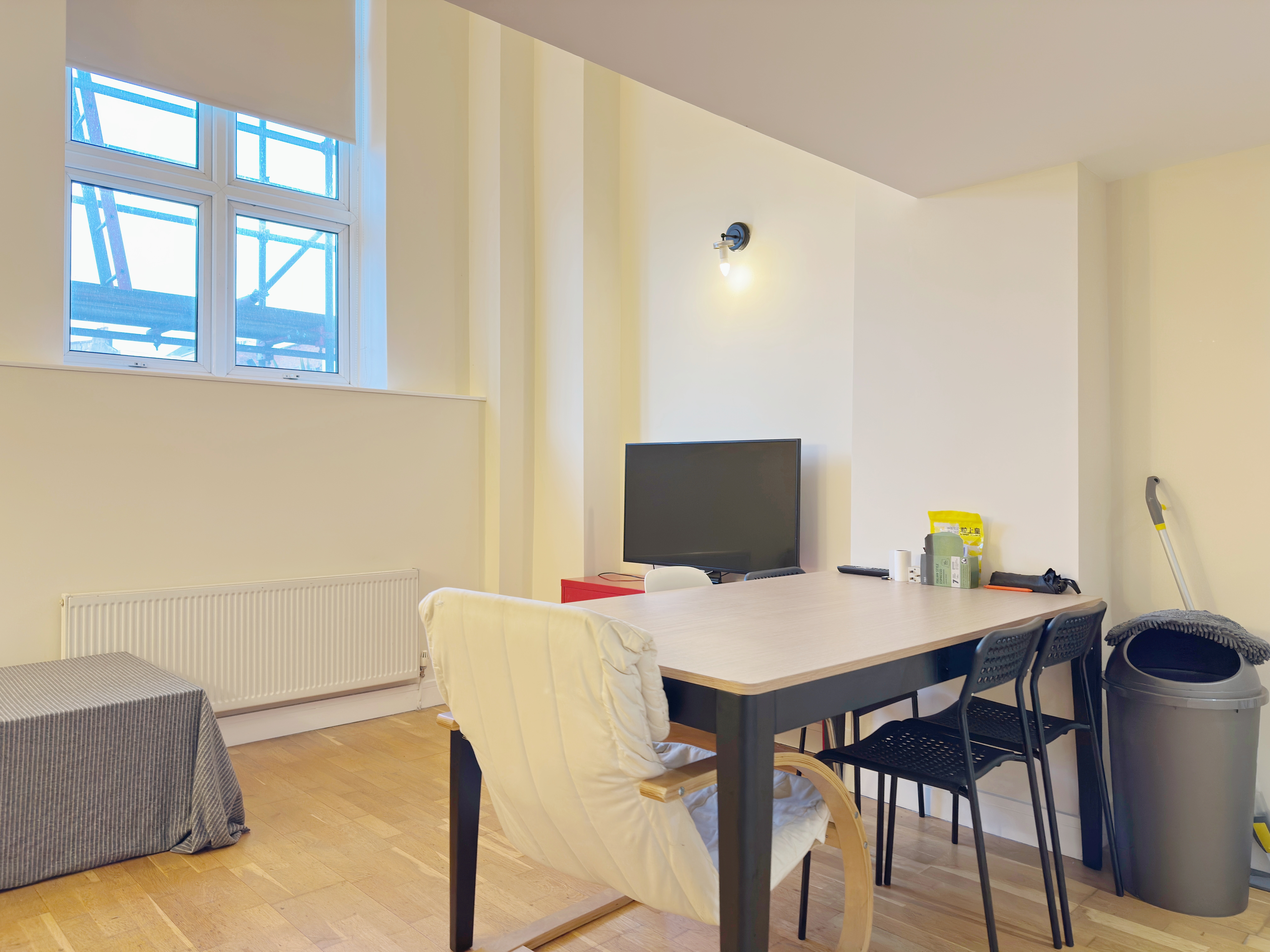 伦敦Cozy 3bedroom apartment near Elizabeth line 舒适3卧室公寓