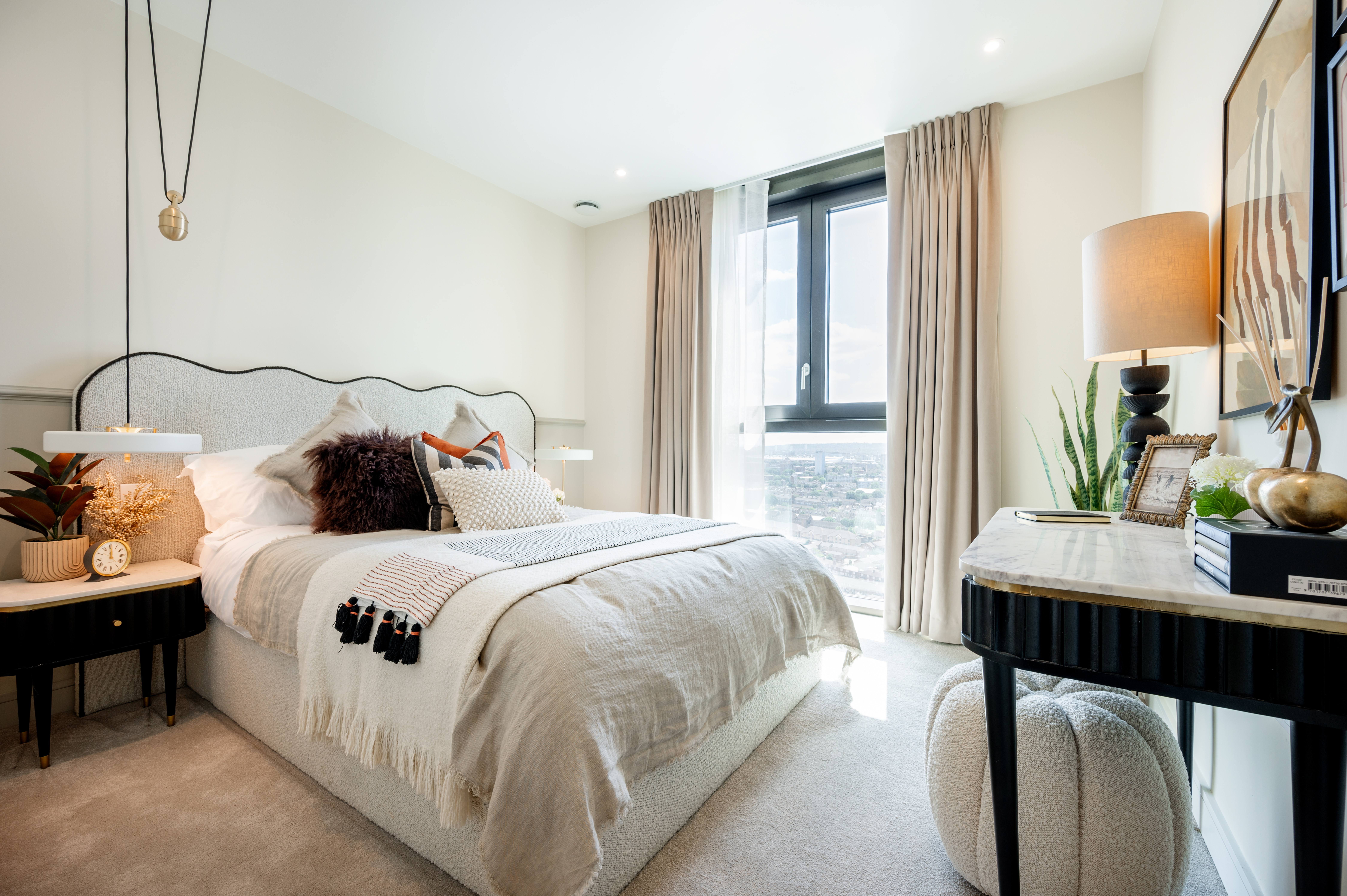 藍莎集團 - 英國樓盤、英國物業代理 | 英國買樓置業一站式服務