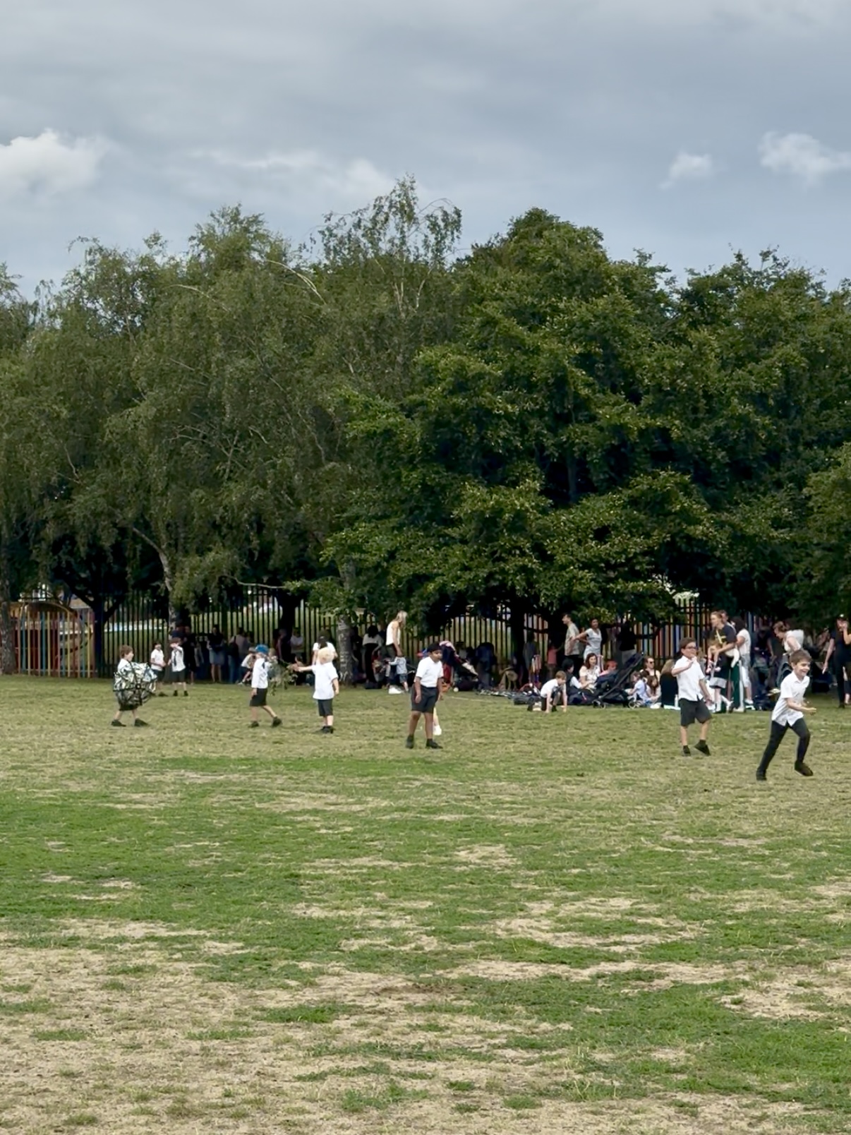 藍莎集團 - 英國樓盤、英國物業代理 | 英國買樓置業一站式服務